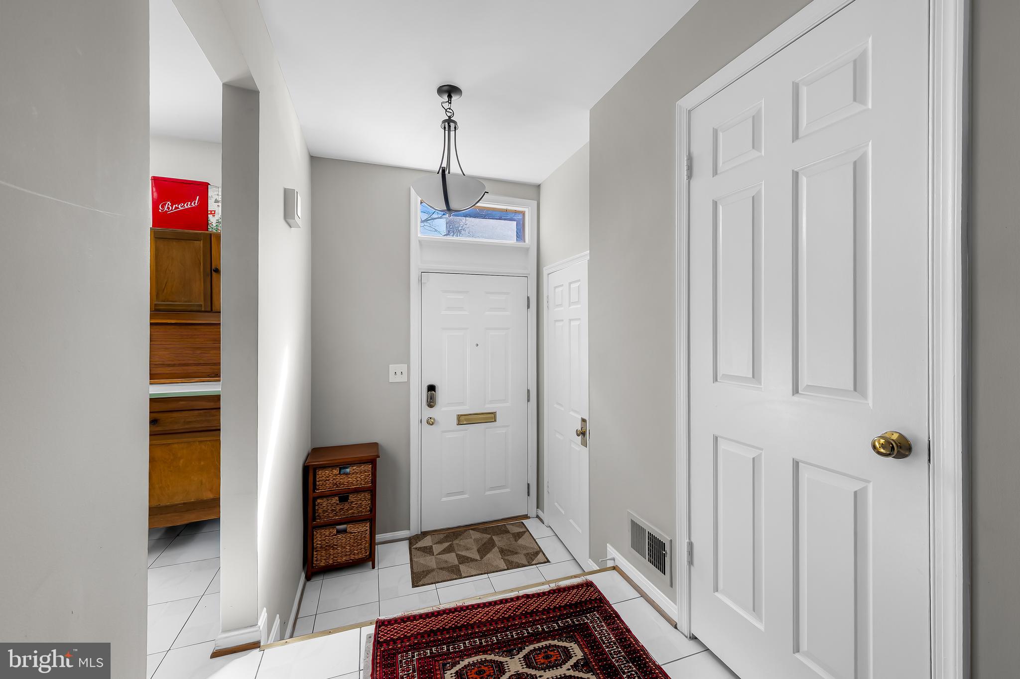 CANTON SQUARE - Residential