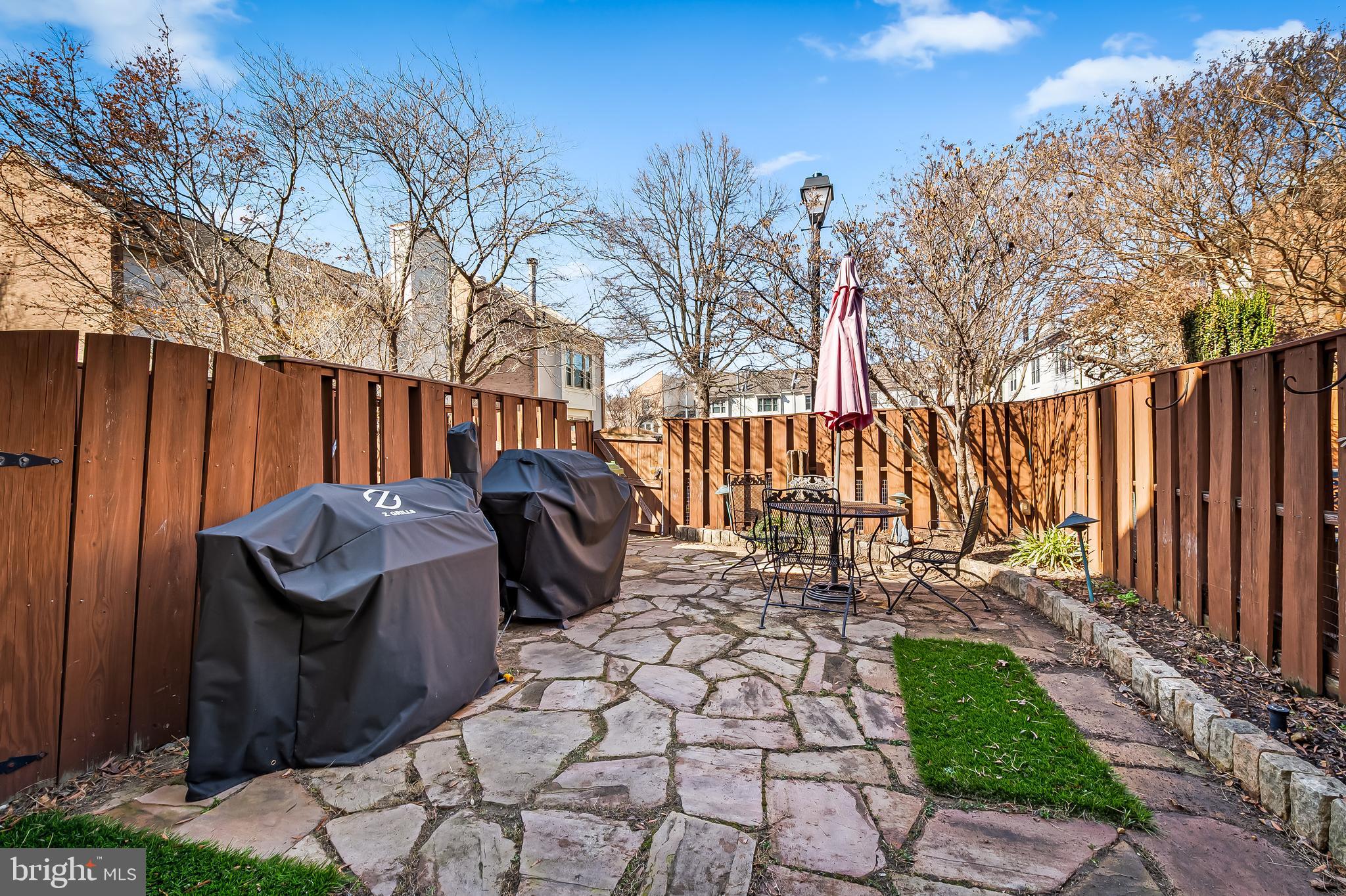 CANTON SQUARE - Residential