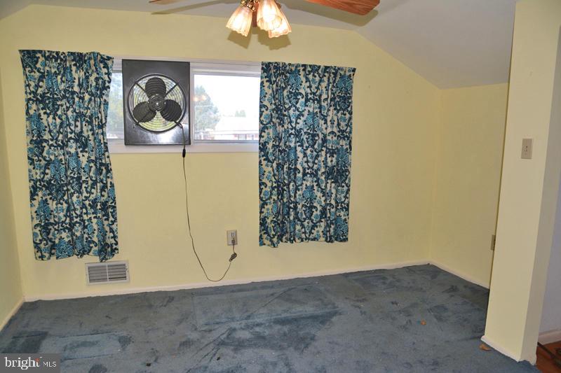 BOWLING GREEN - Residential