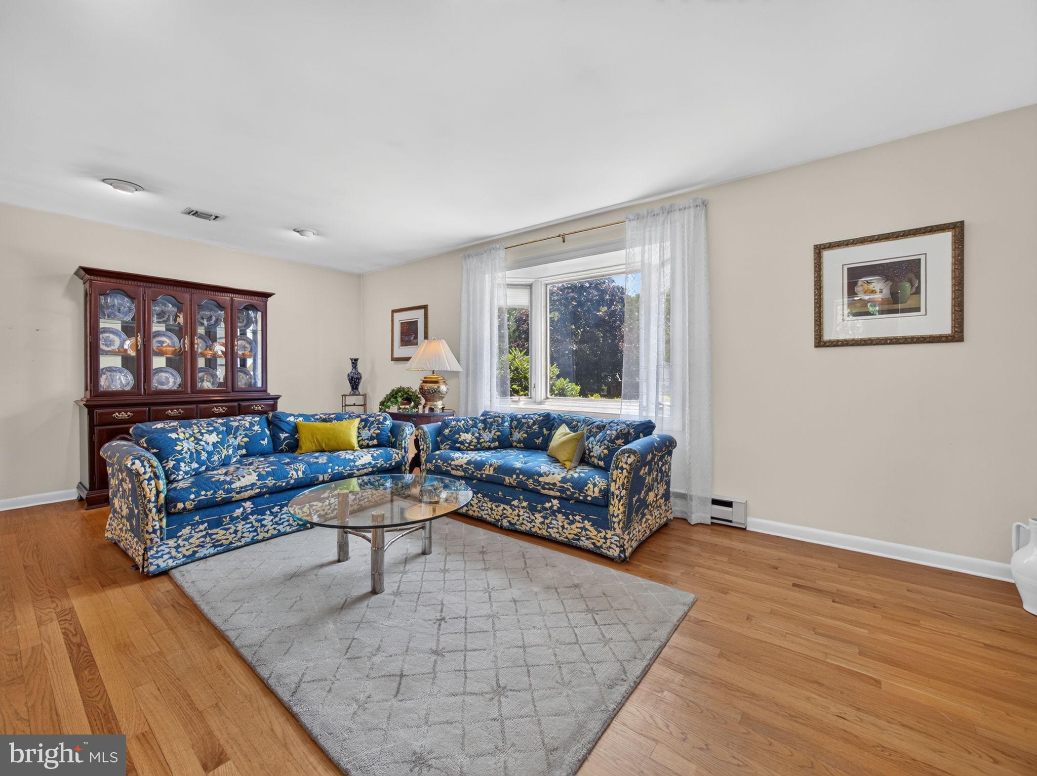 MARK TERRACE - Residential
