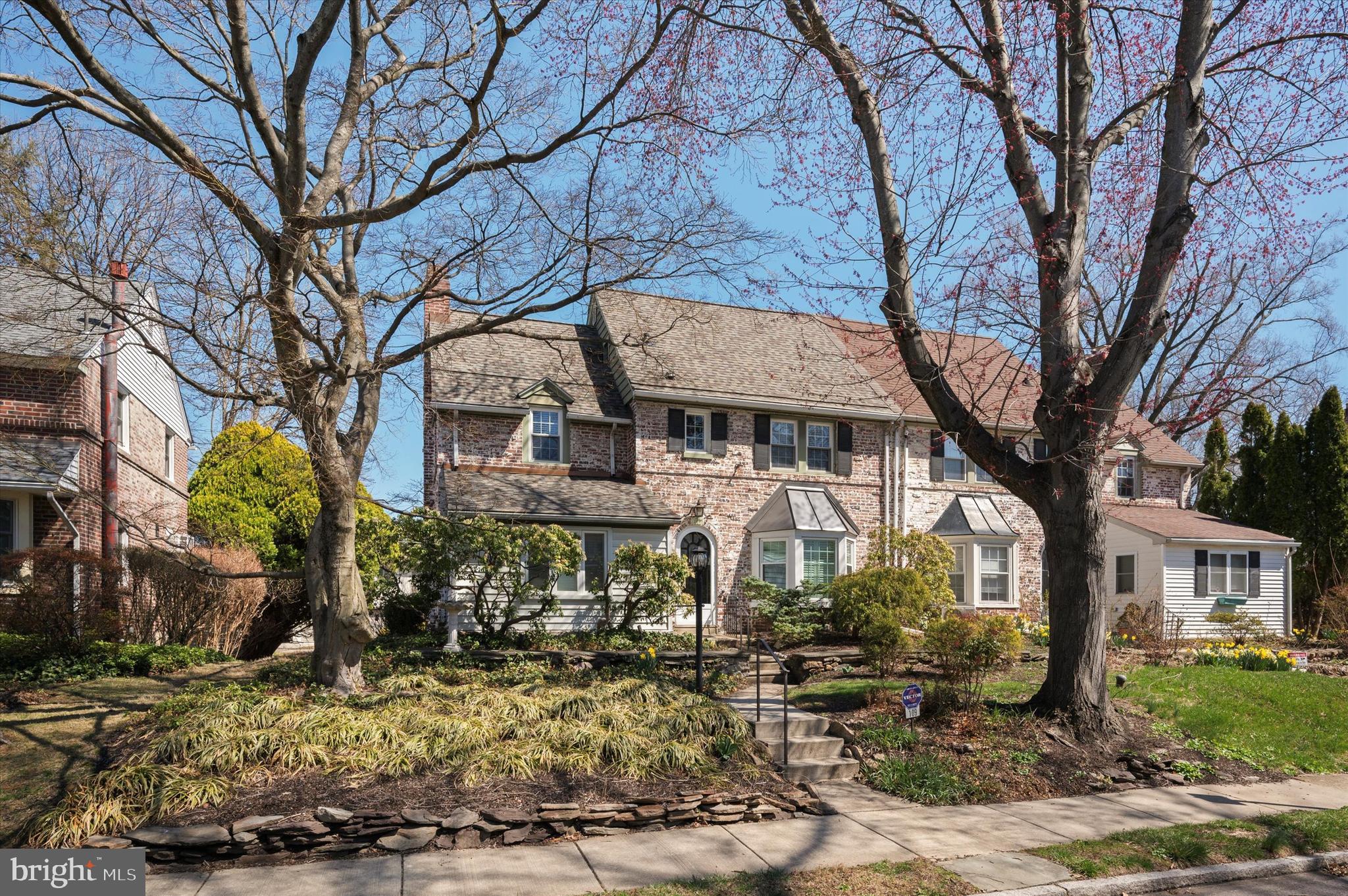 PENN WYNNE - Residential