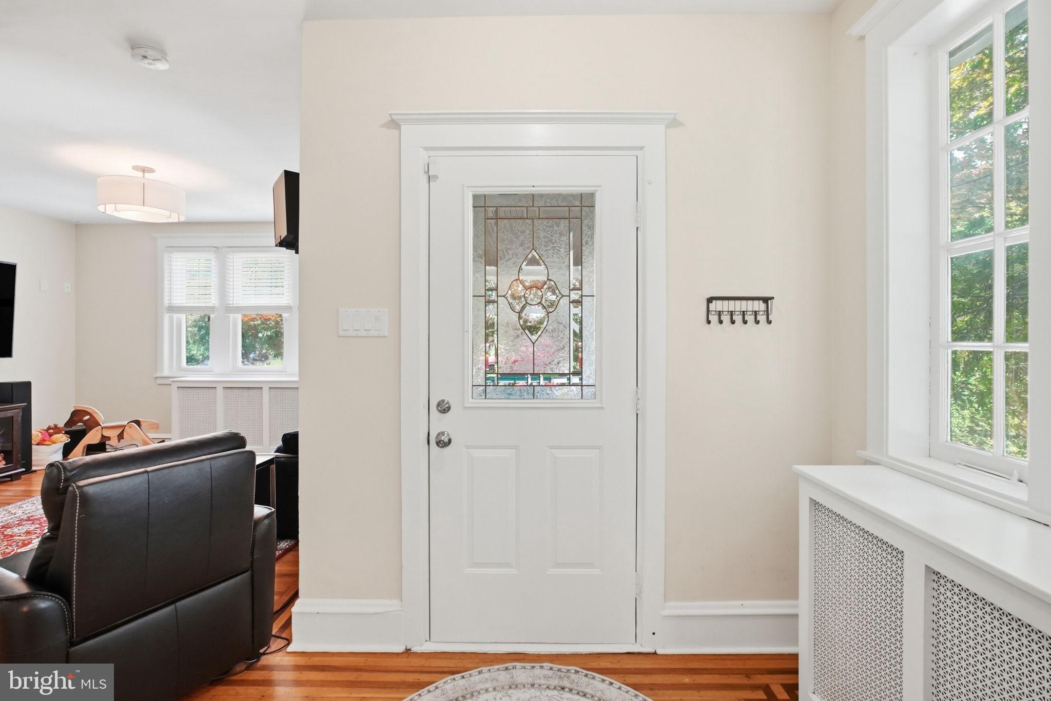 ROXBOROUGH - Residential