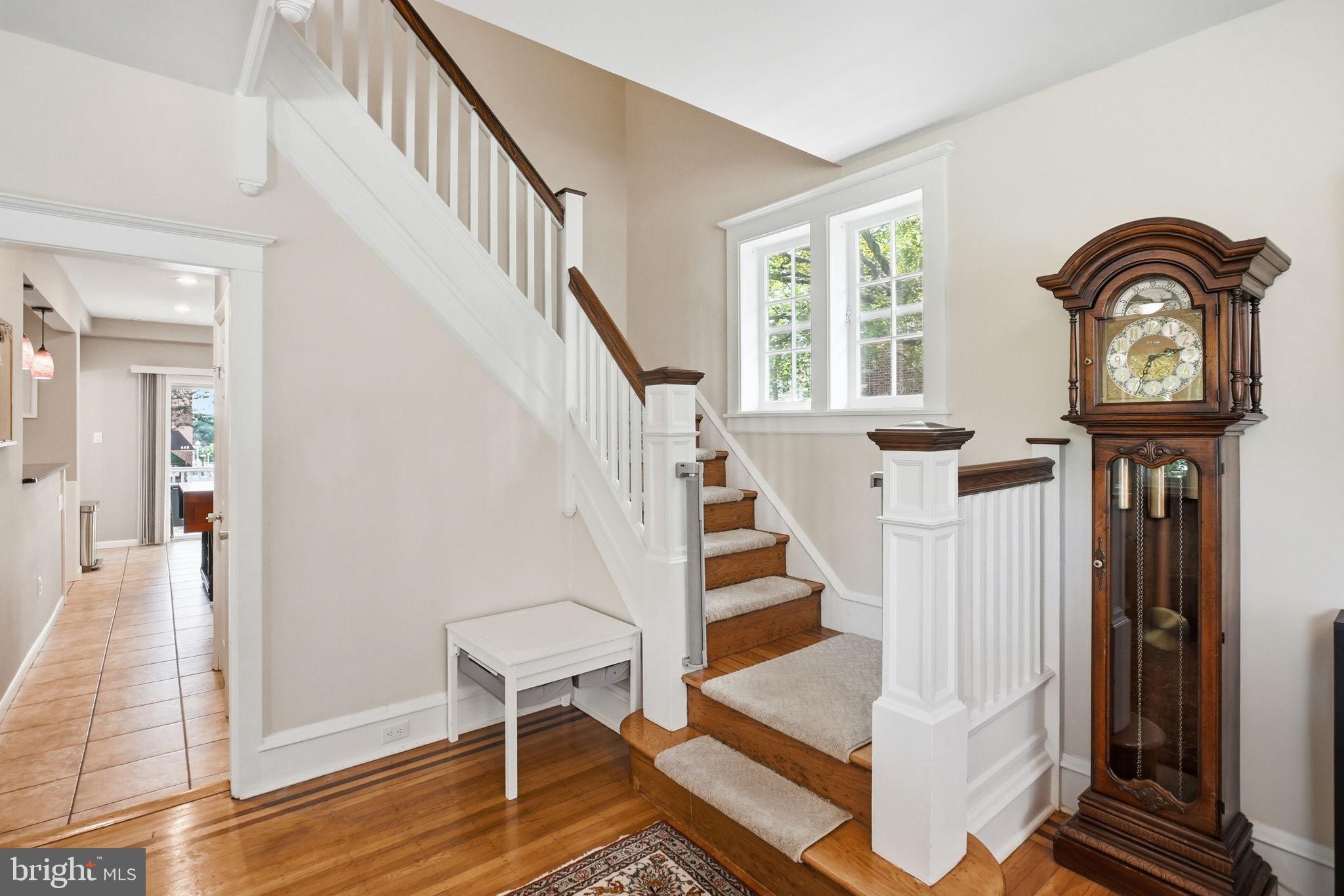 ROXBOROUGH - Residential