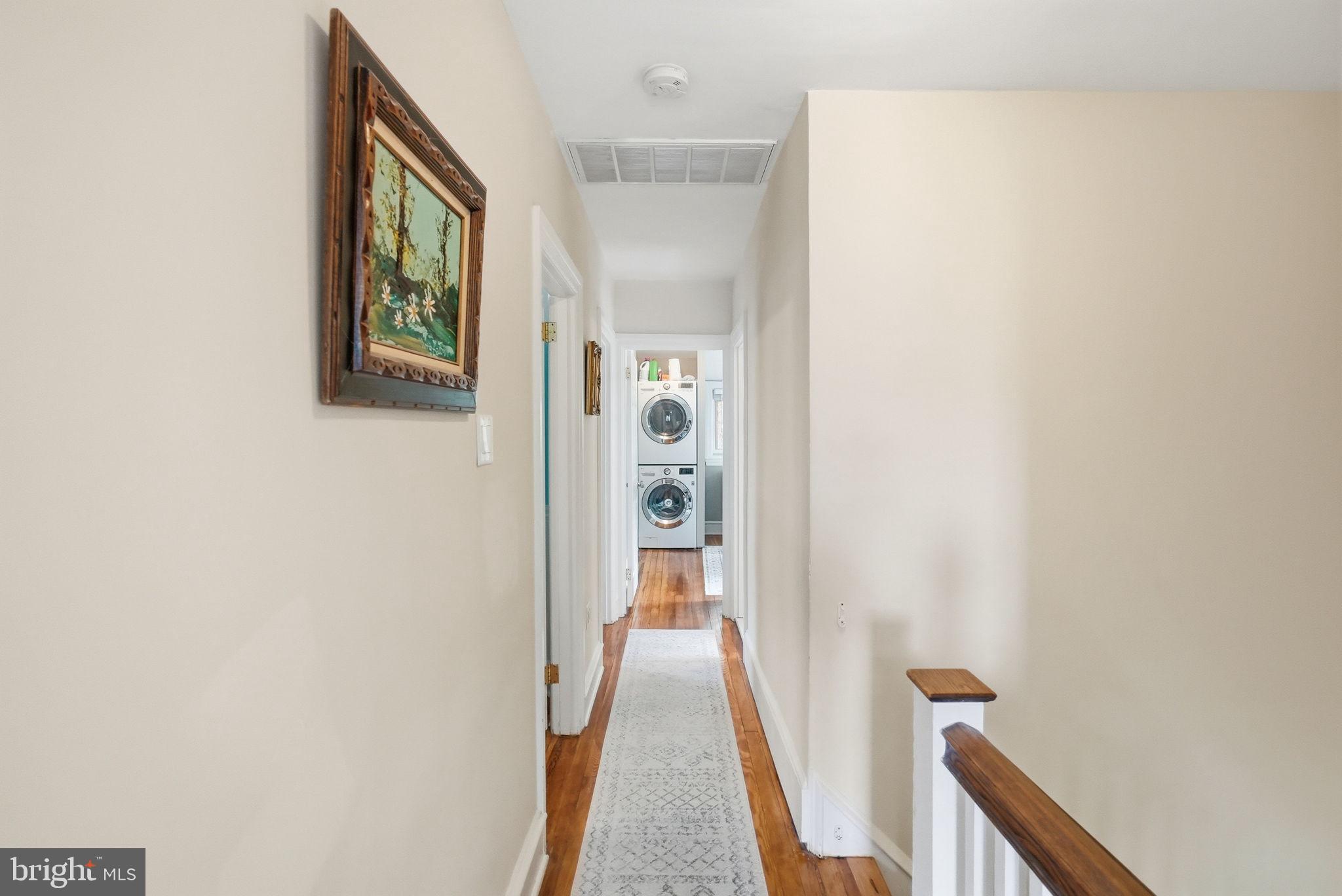 ROXBOROUGH - Residential