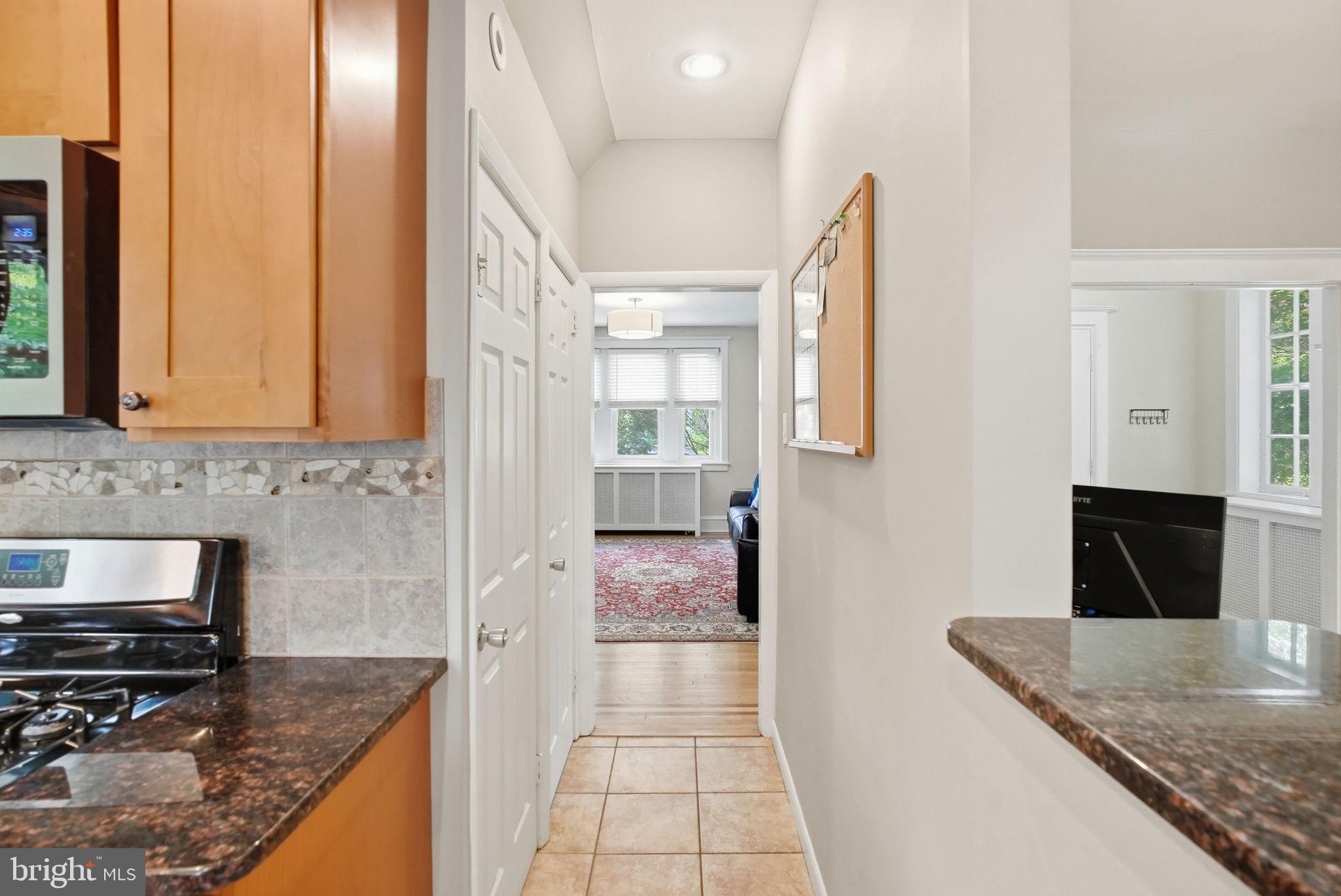 ROXBOROUGH - Residential