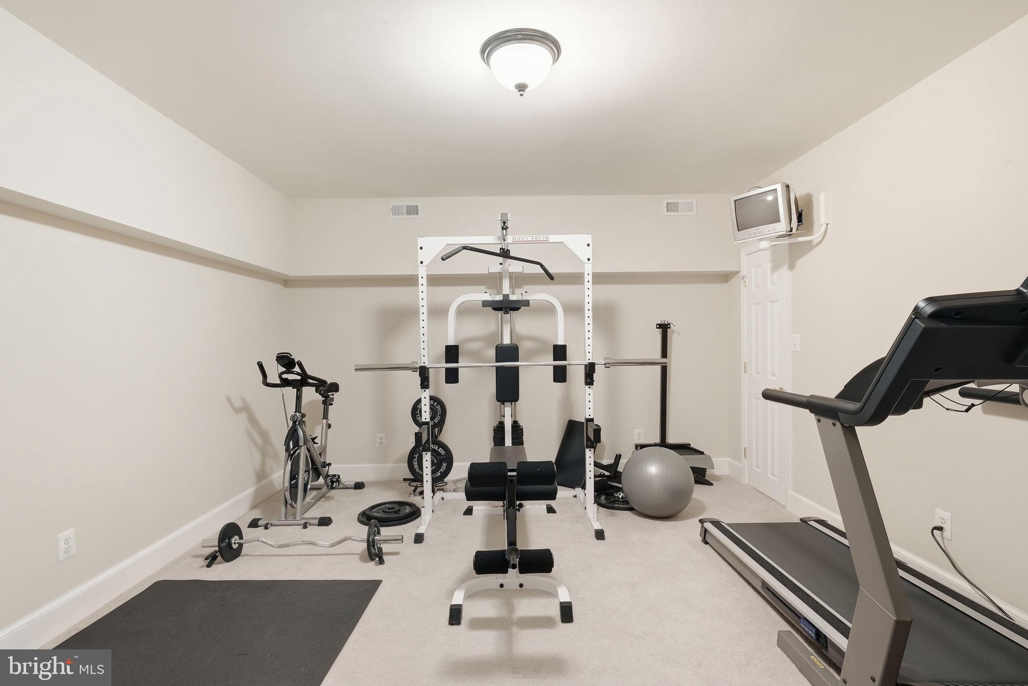 TILTON VALLEY ESTATES - Residential