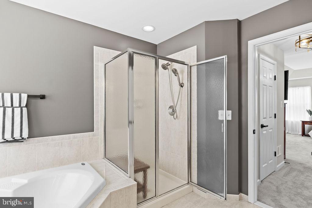 SUMNER LAKE - Residential