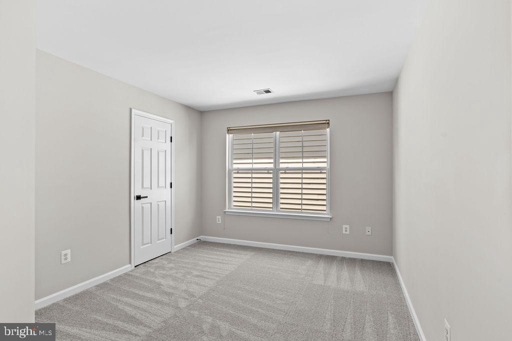 SUMNER LAKE - Residential
