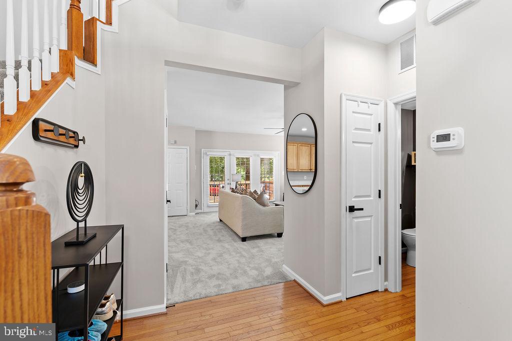 SUMNER LAKE - Residential