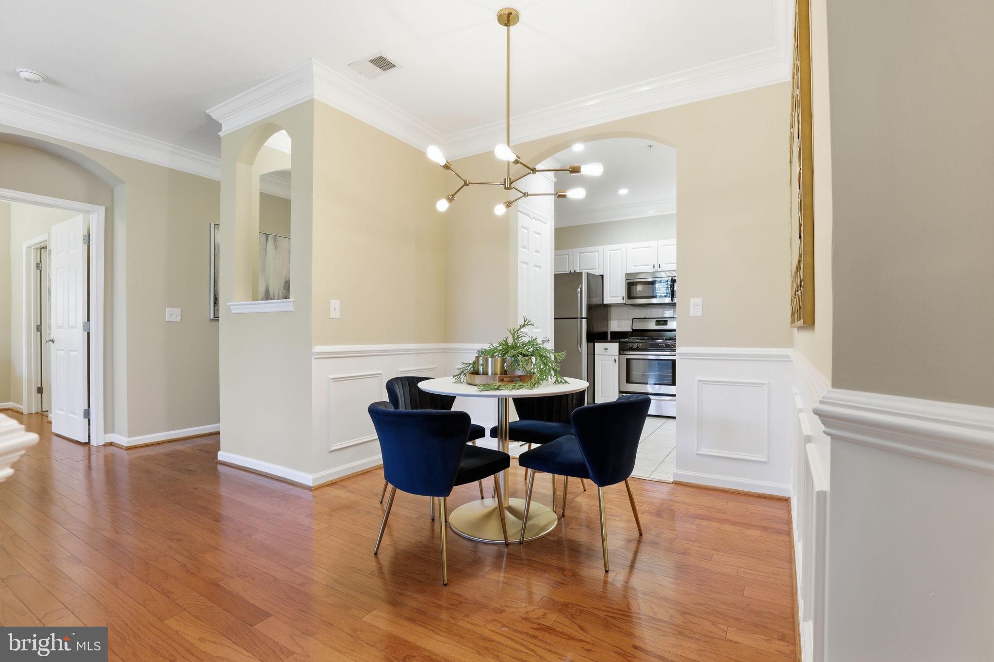 THE COLONNADE AT KENTLANDS - Residential