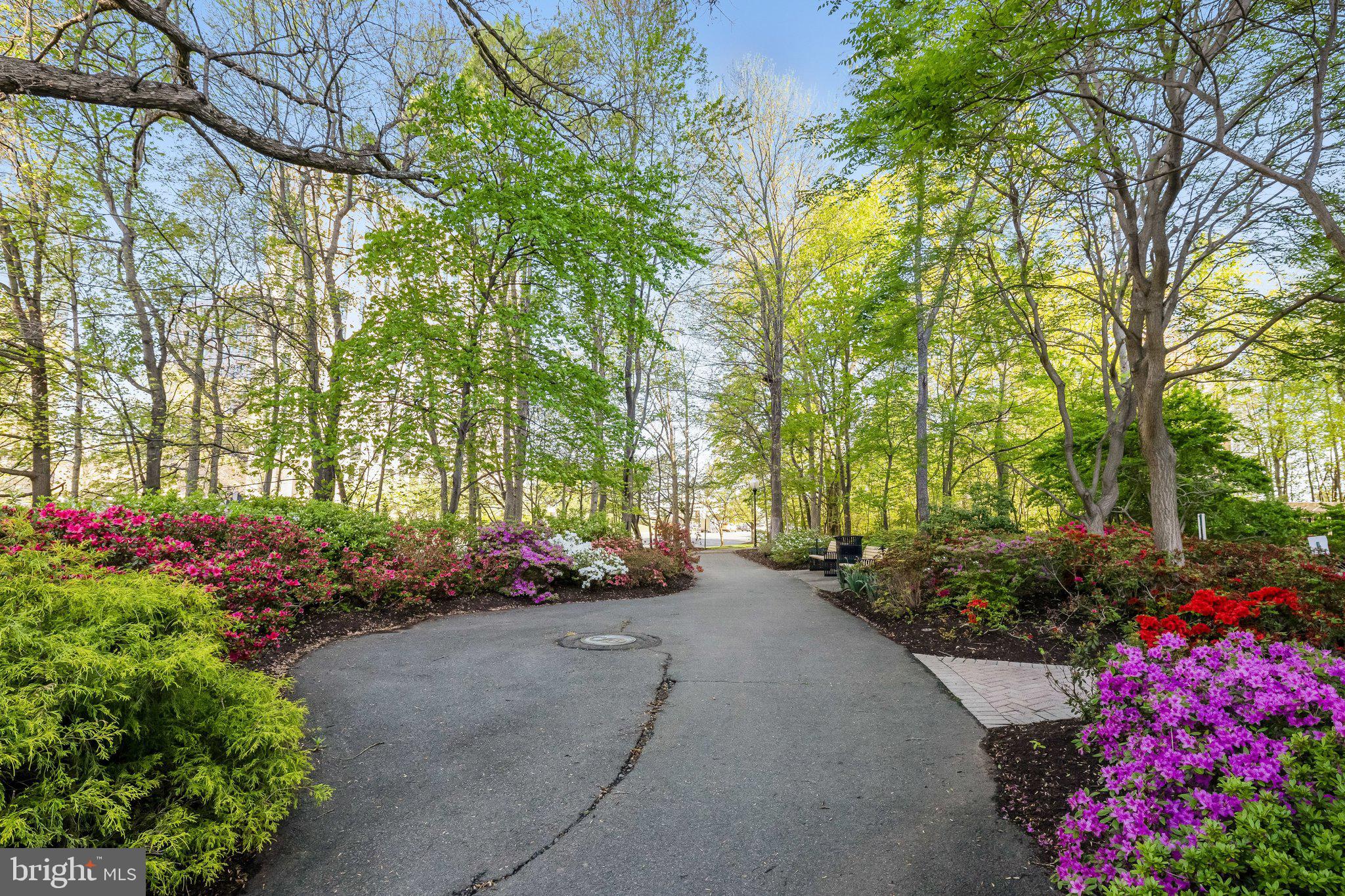 STRATFORD CONDOMINIUMS - Residential