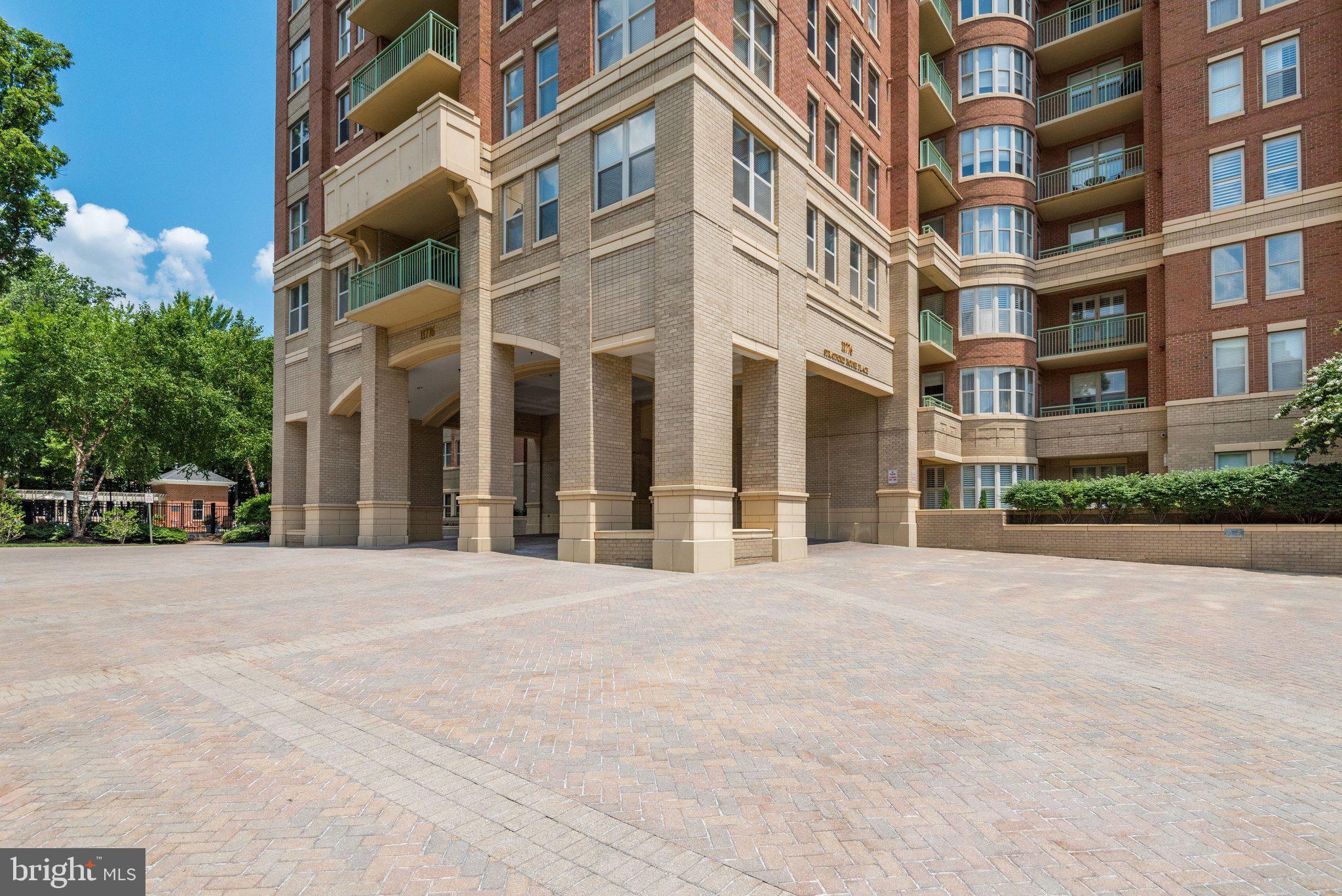 STRATFORD CONDOMINIUMS - Residential