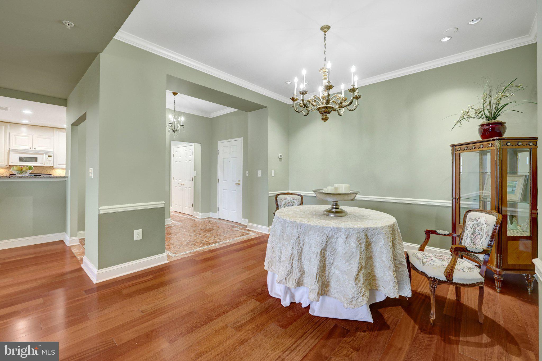 STRATFORD CONDOMINIUMS - Residential
