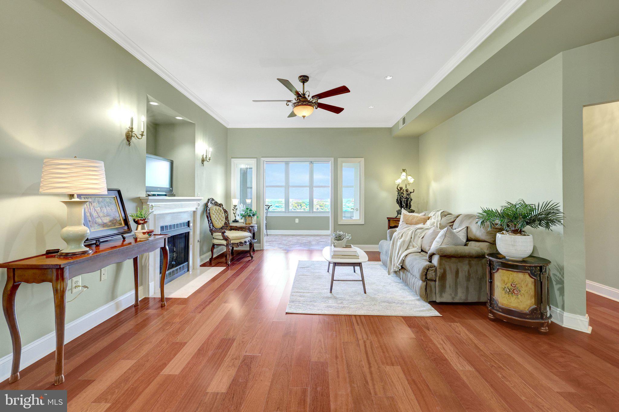 STRATFORD CONDOMINIUMS - Residential