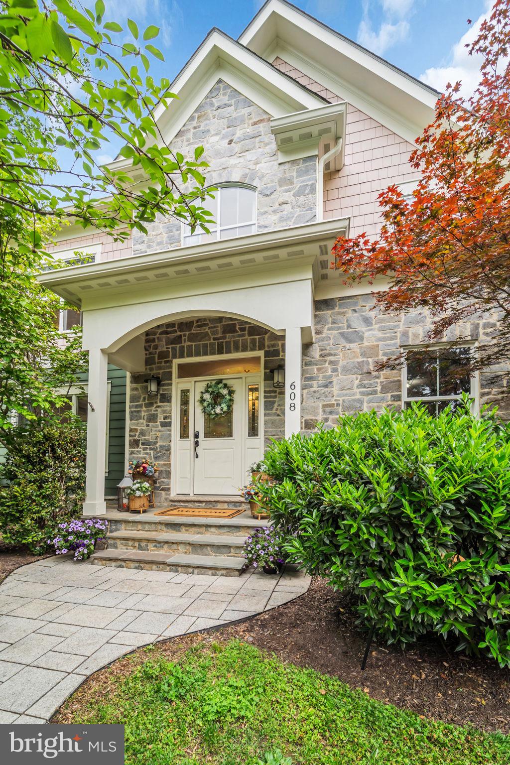 WOODLAND - Residential