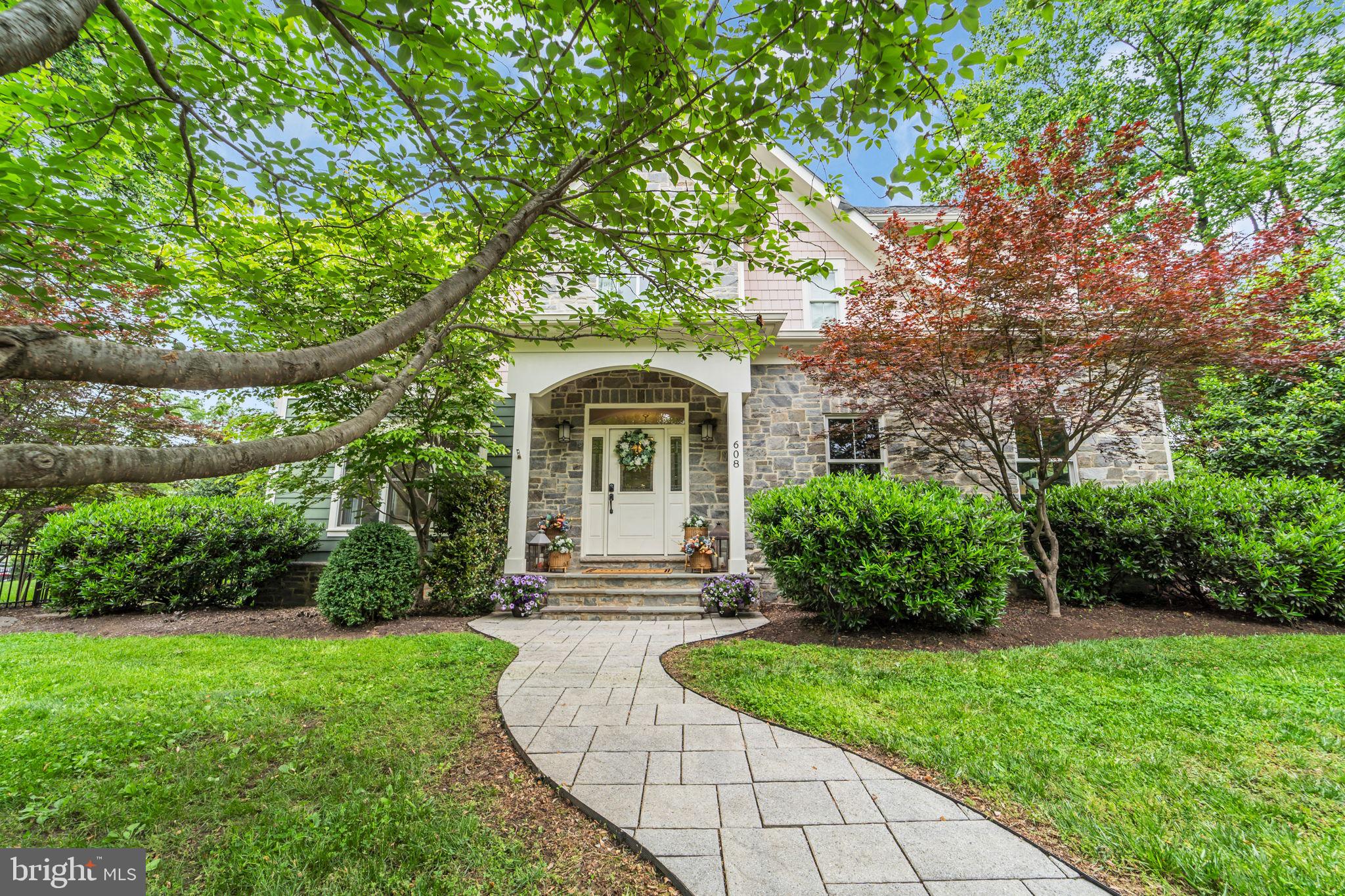 WOODLAND - Residential