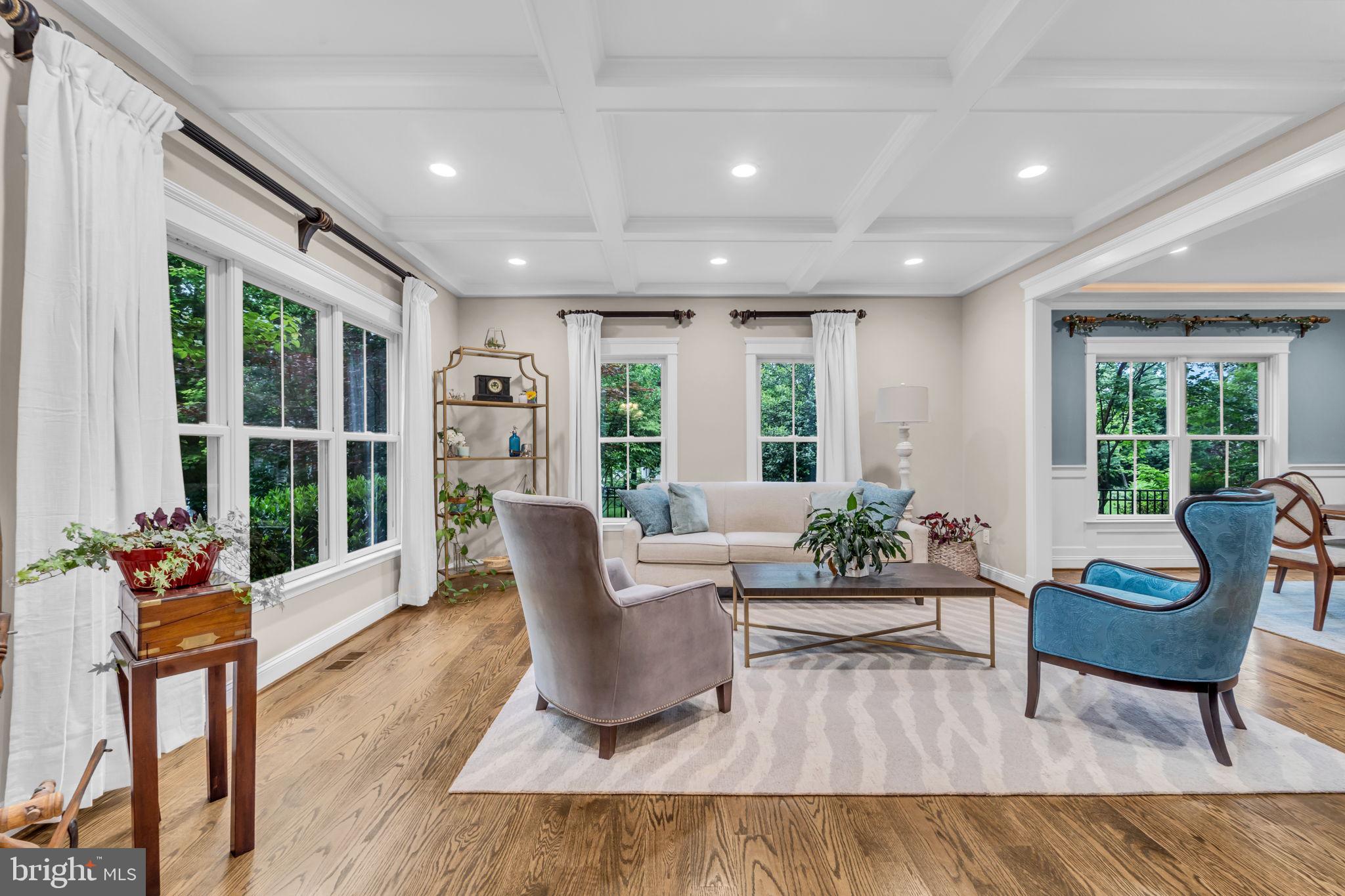 WOODLAND - Residential
