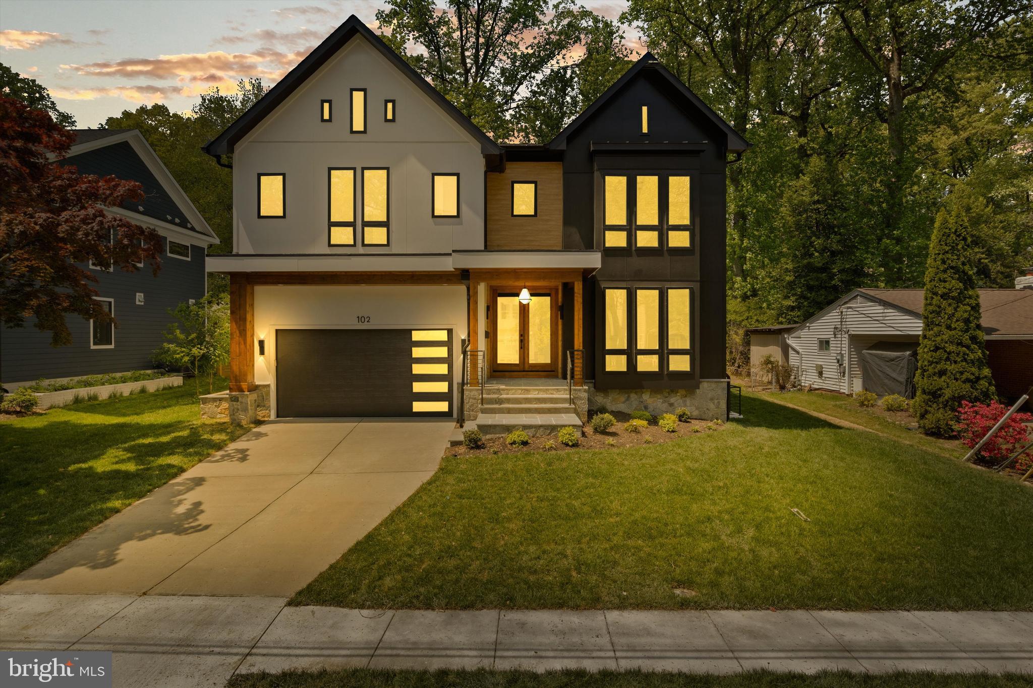 VIENNA WOODS - Residential