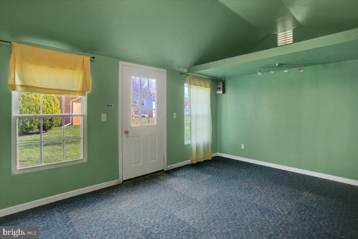 SHIPPENSBURG WEST END - Residential