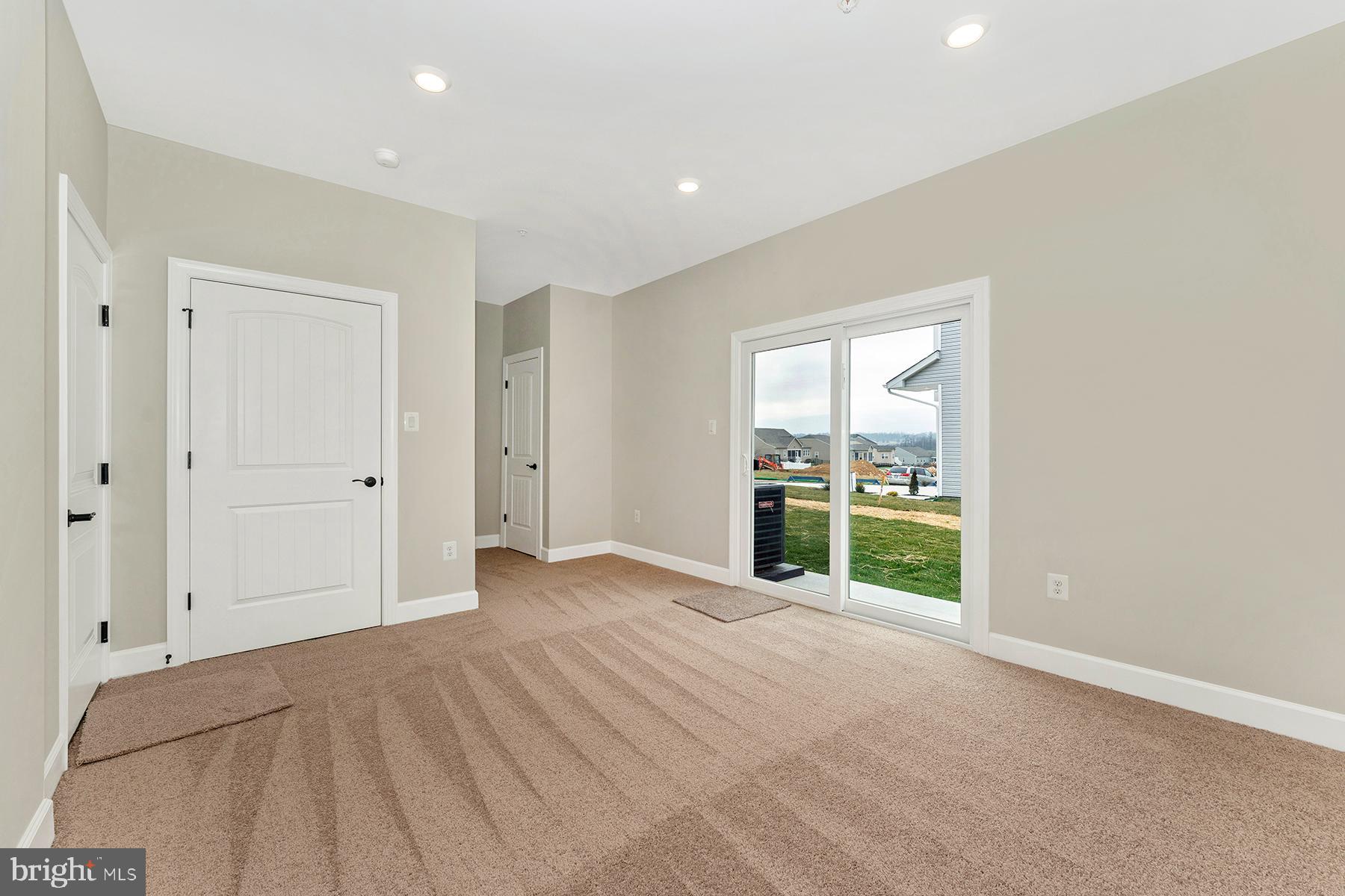 BRIMINGTON FARM - Residential