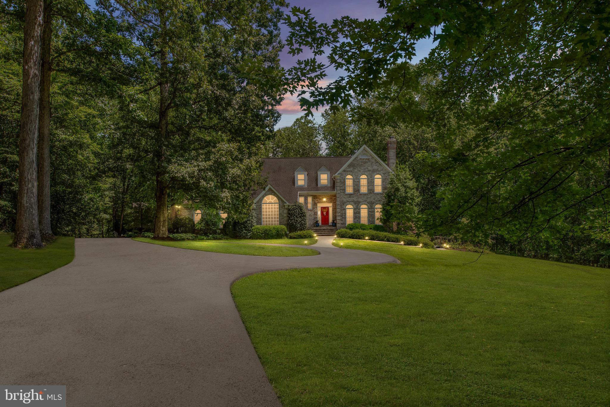 DOMINION HUNT ESTS - Residential