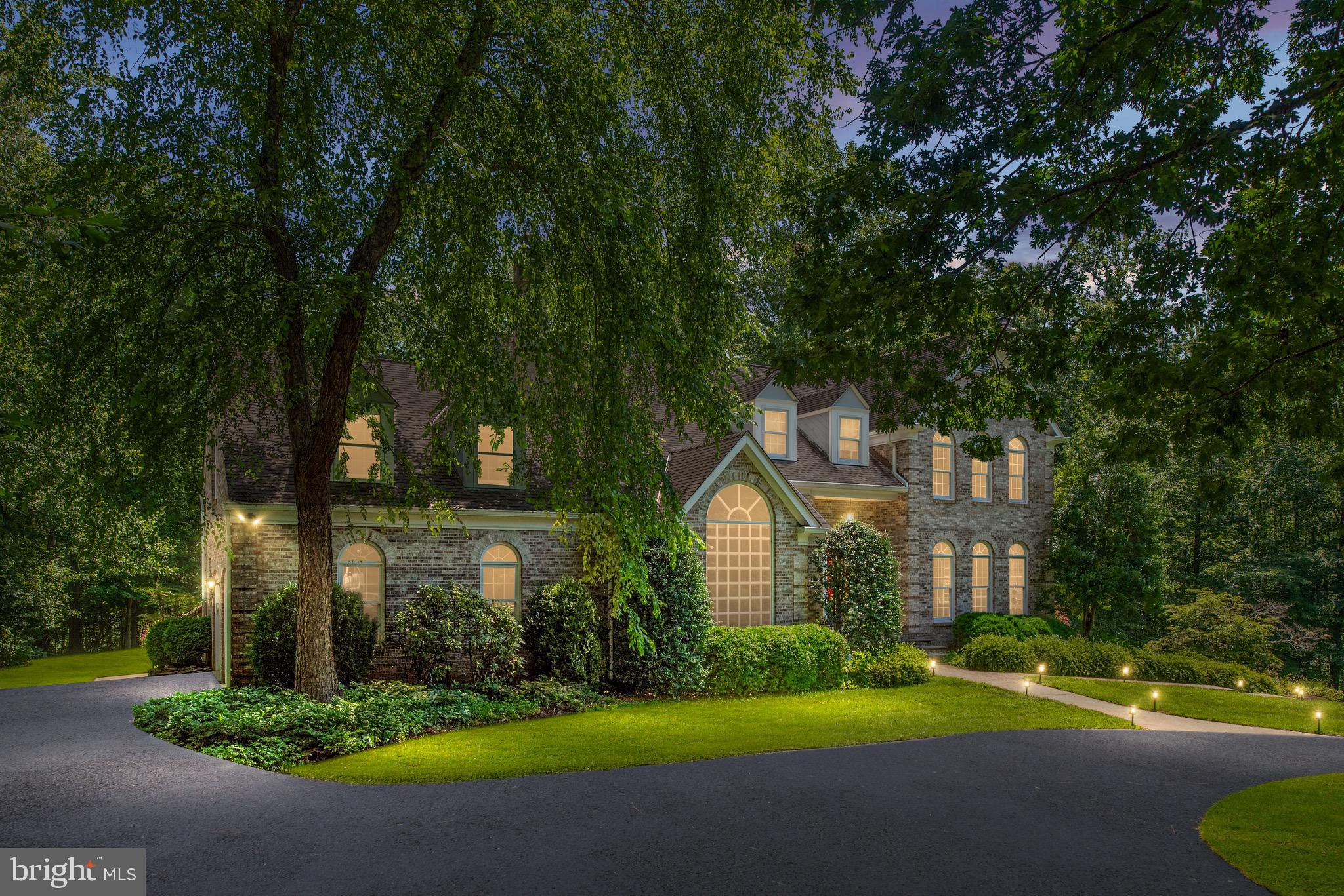 DOMINION HUNT ESTS - Residential
