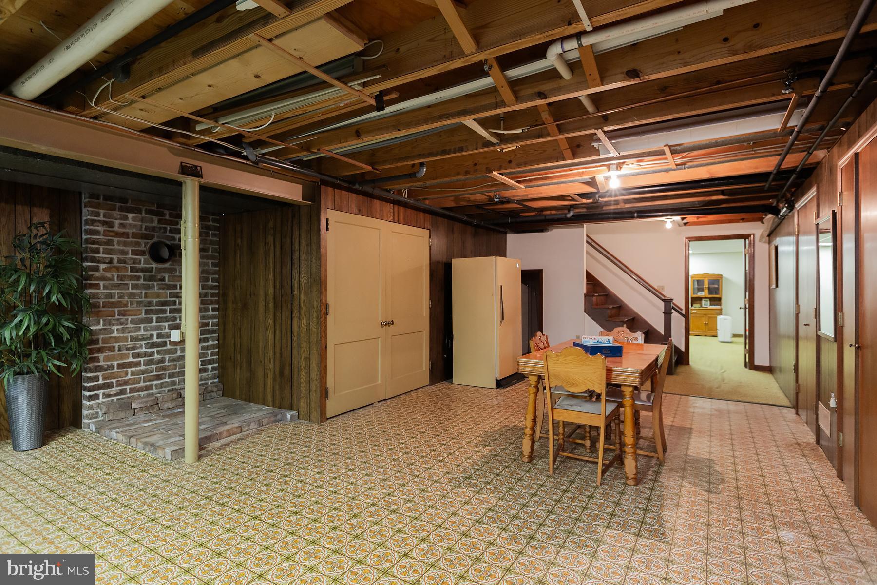 BARRCREST - Residential