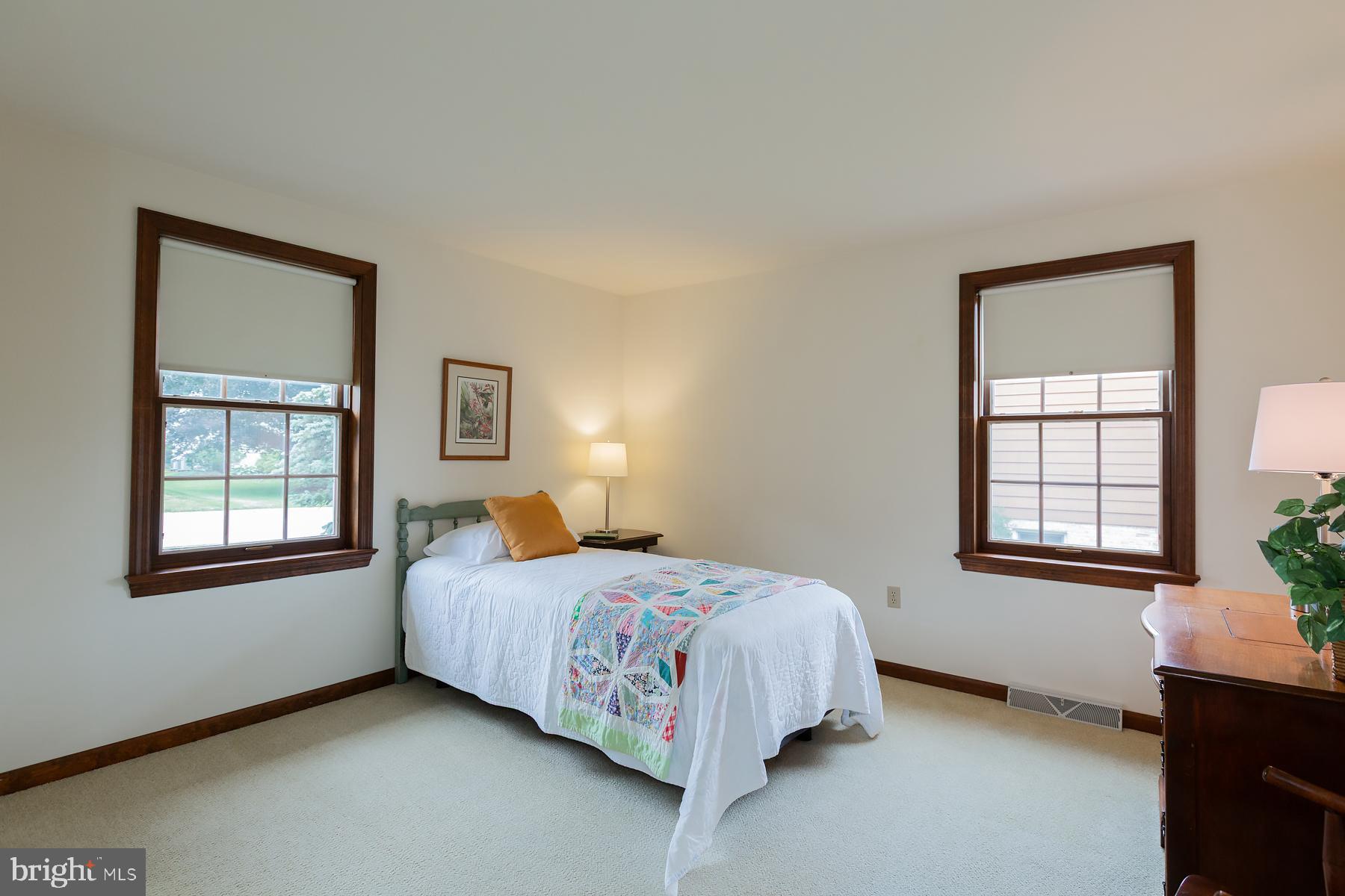 BARRCREST - Residential
