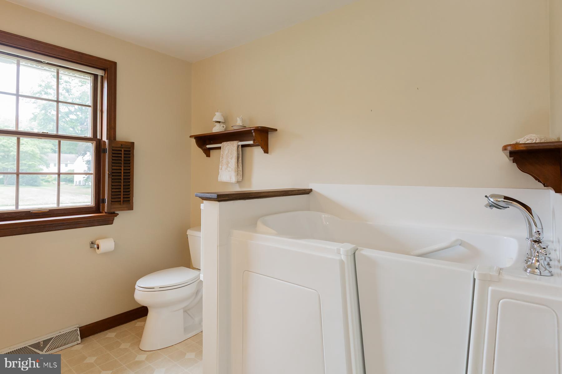 BARRCREST - Residential