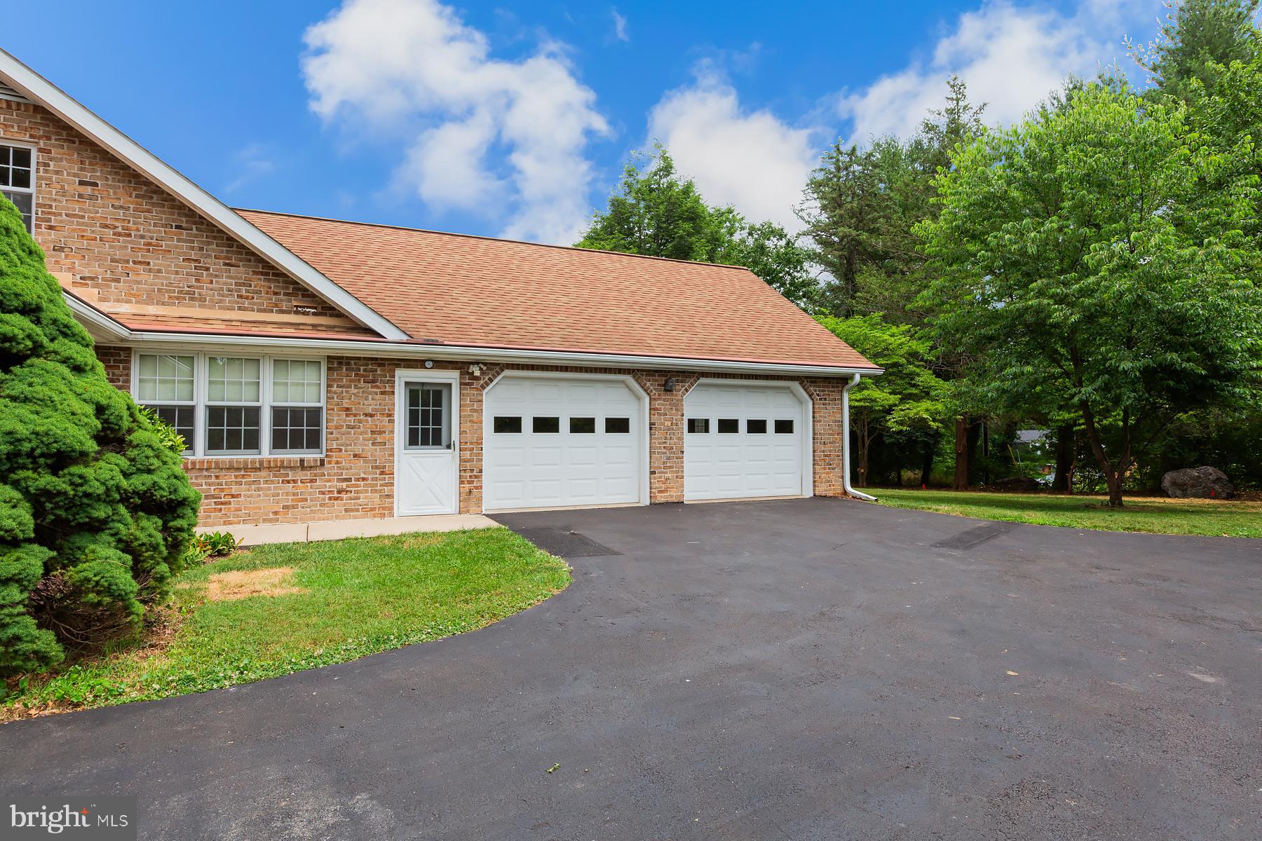 BARRCREST - Residential