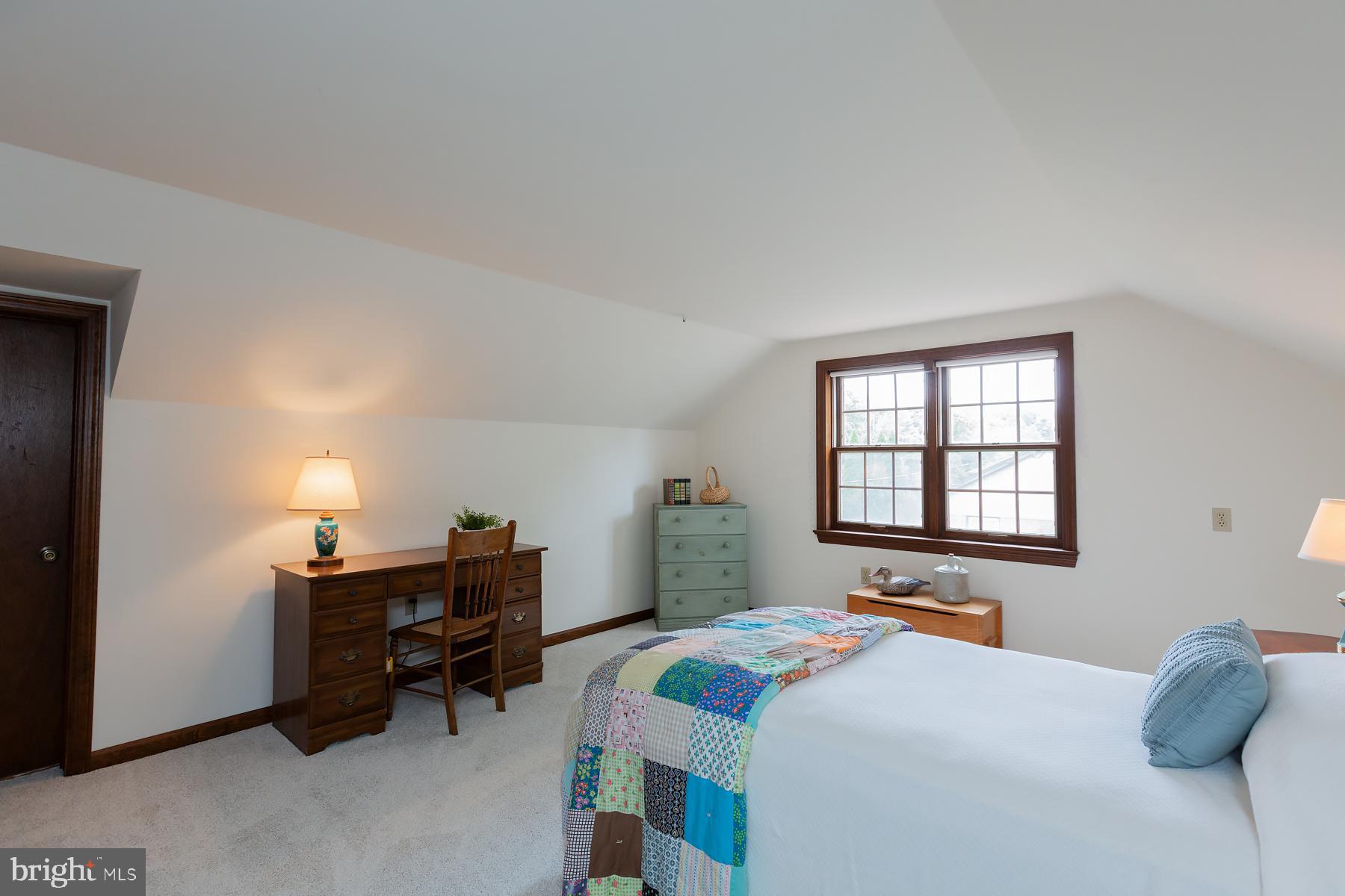 BARRCREST - Residential