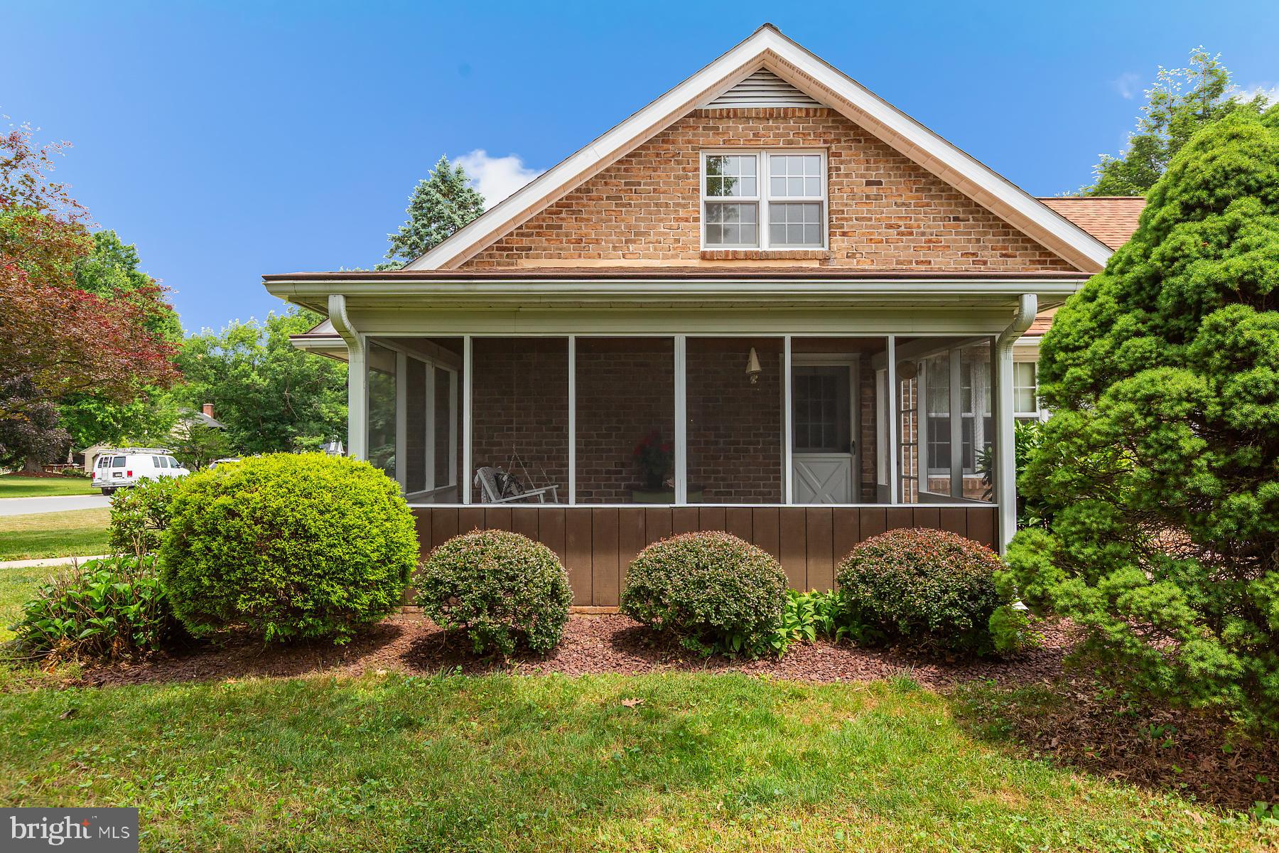 BARRCREST - Residential