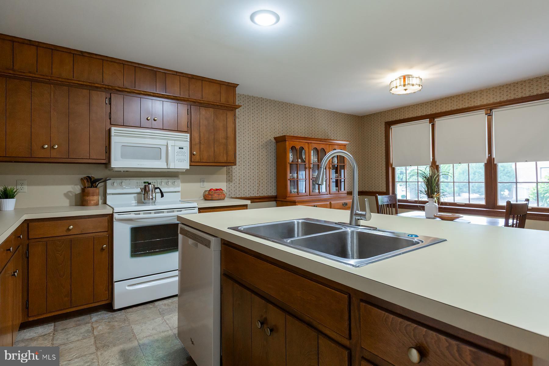 BARRCREST - Residential
