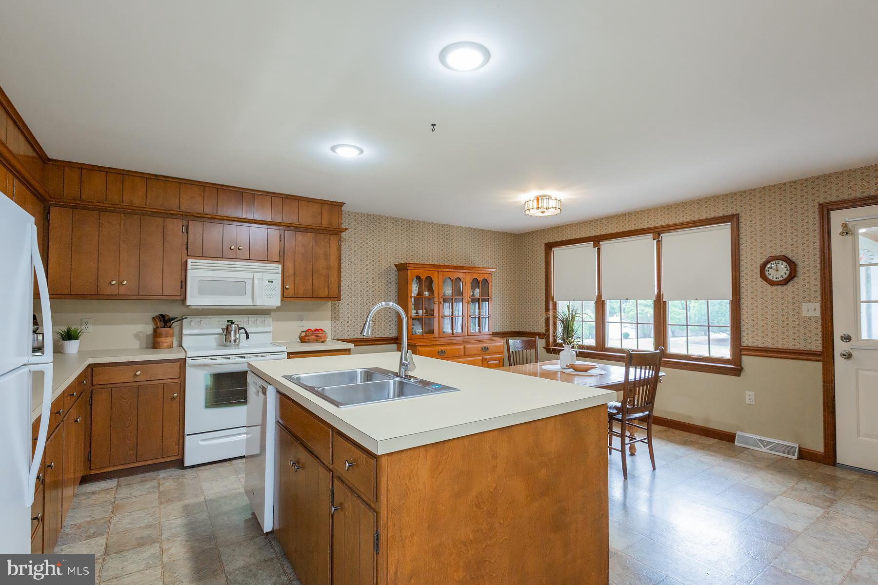 BARRCREST - Residential