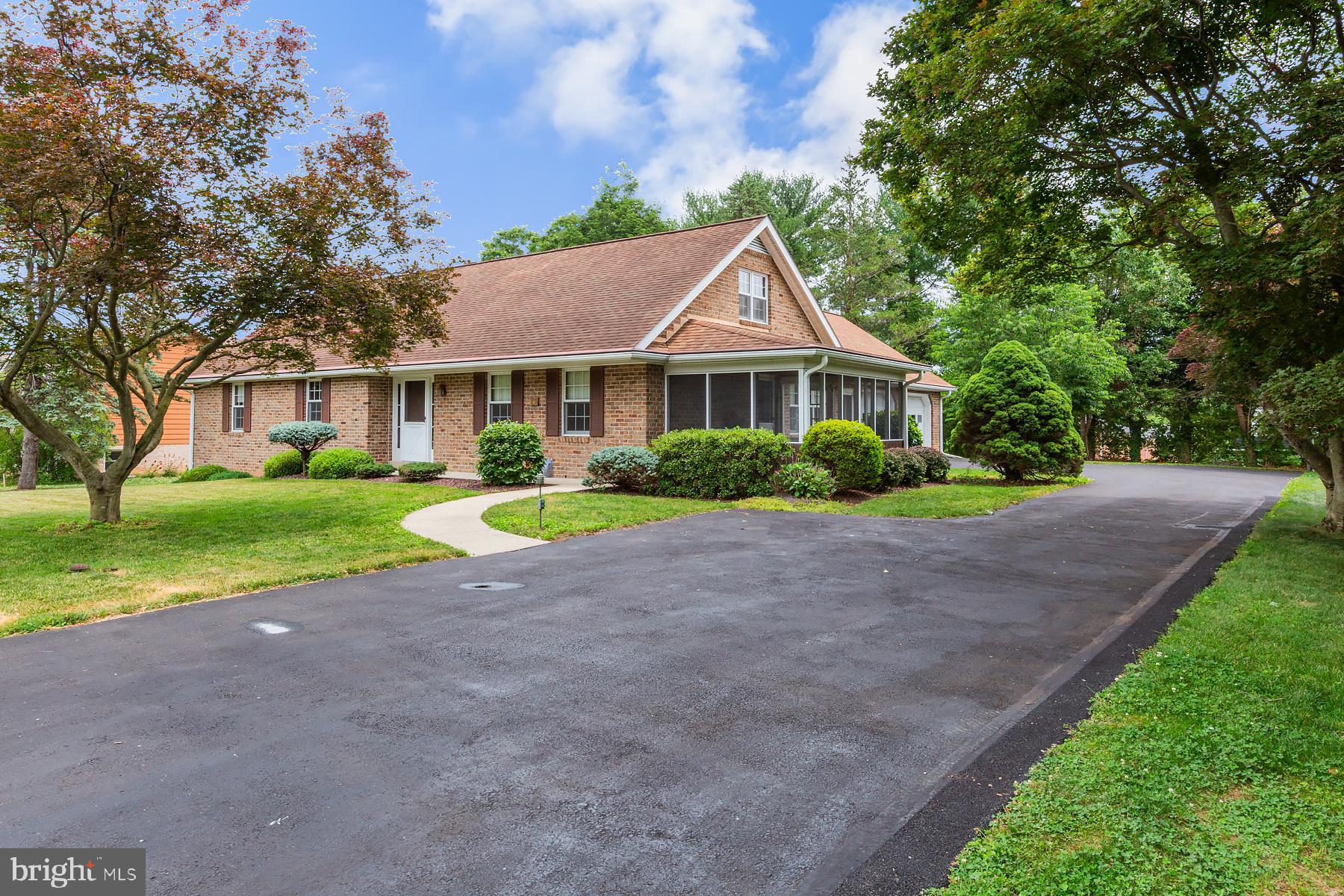 BARRCREST - Residential