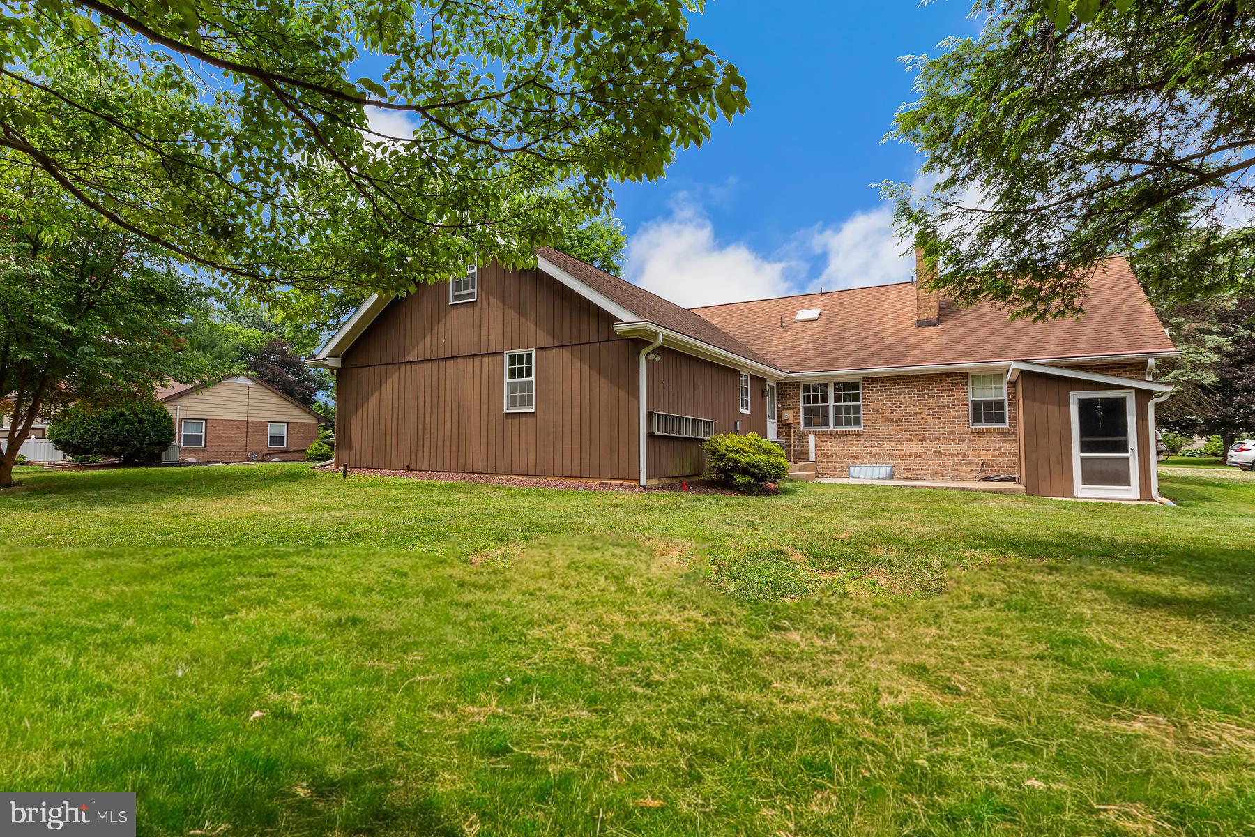 BARRCREST - Residential