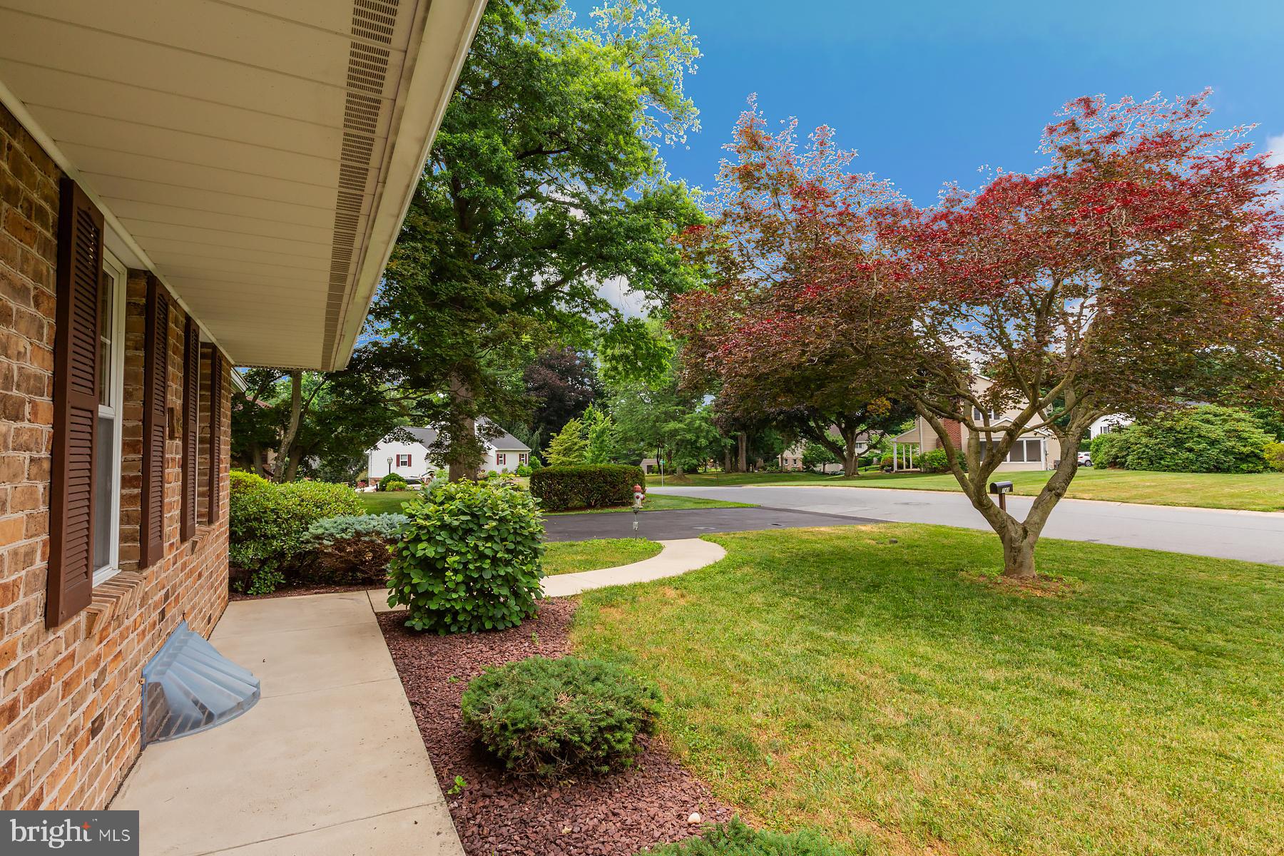 BARRCREST - Residential