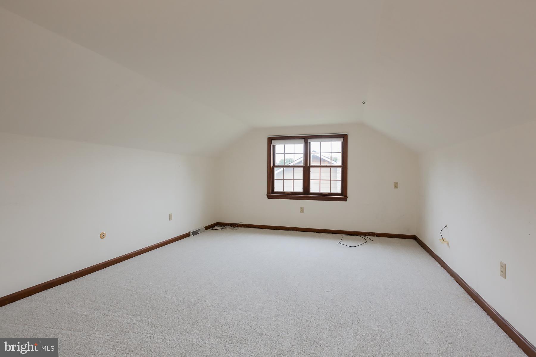 BARRCREST - Residential