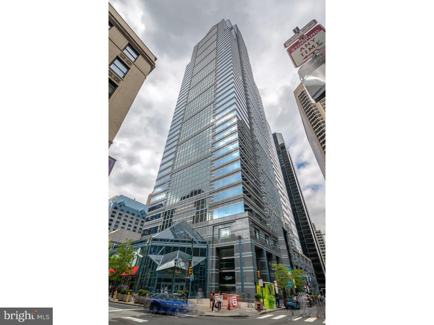 RITTENHOUSE SQUARE - Residential Lease