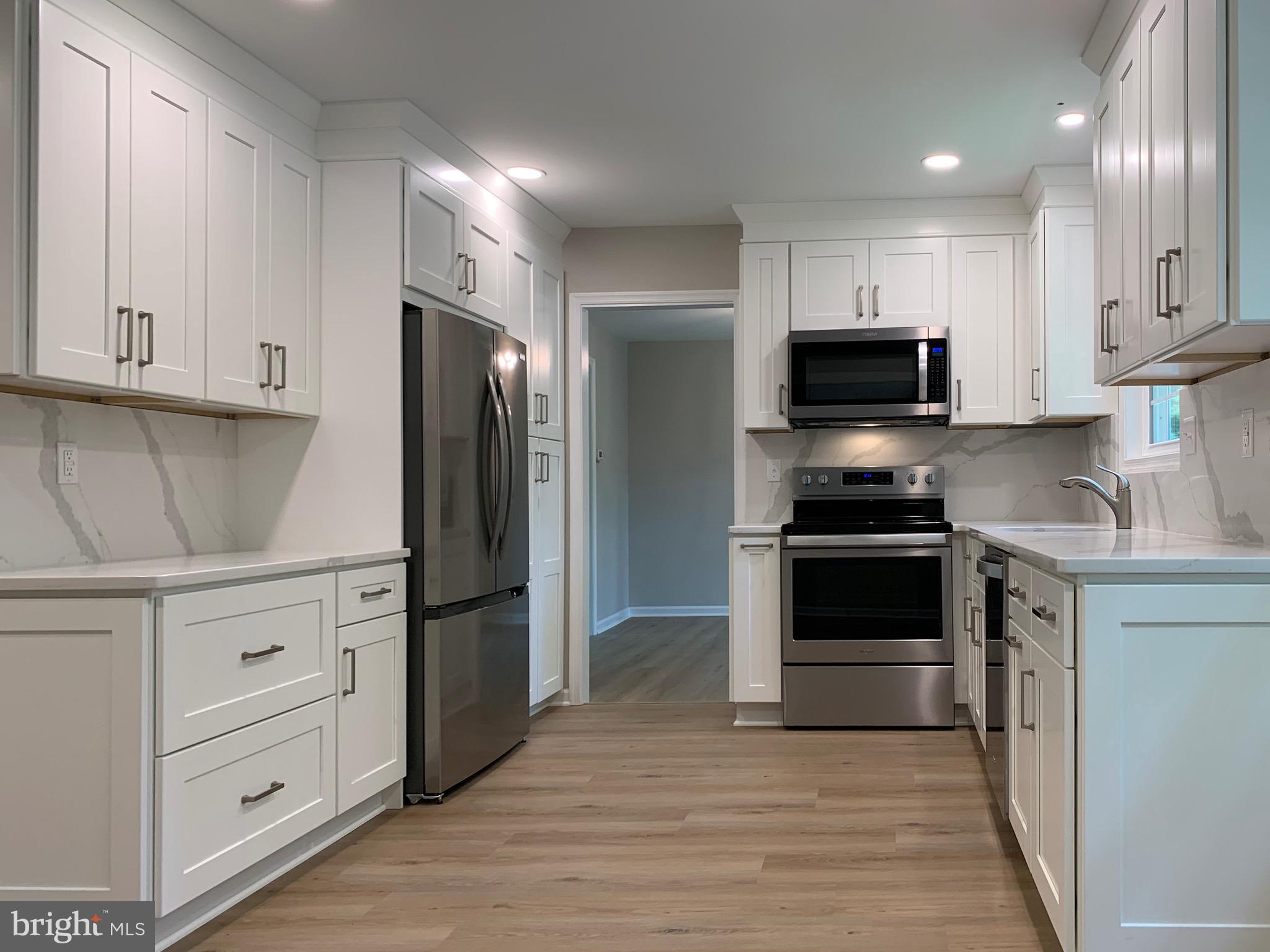 MERLIN HILLS - Residential