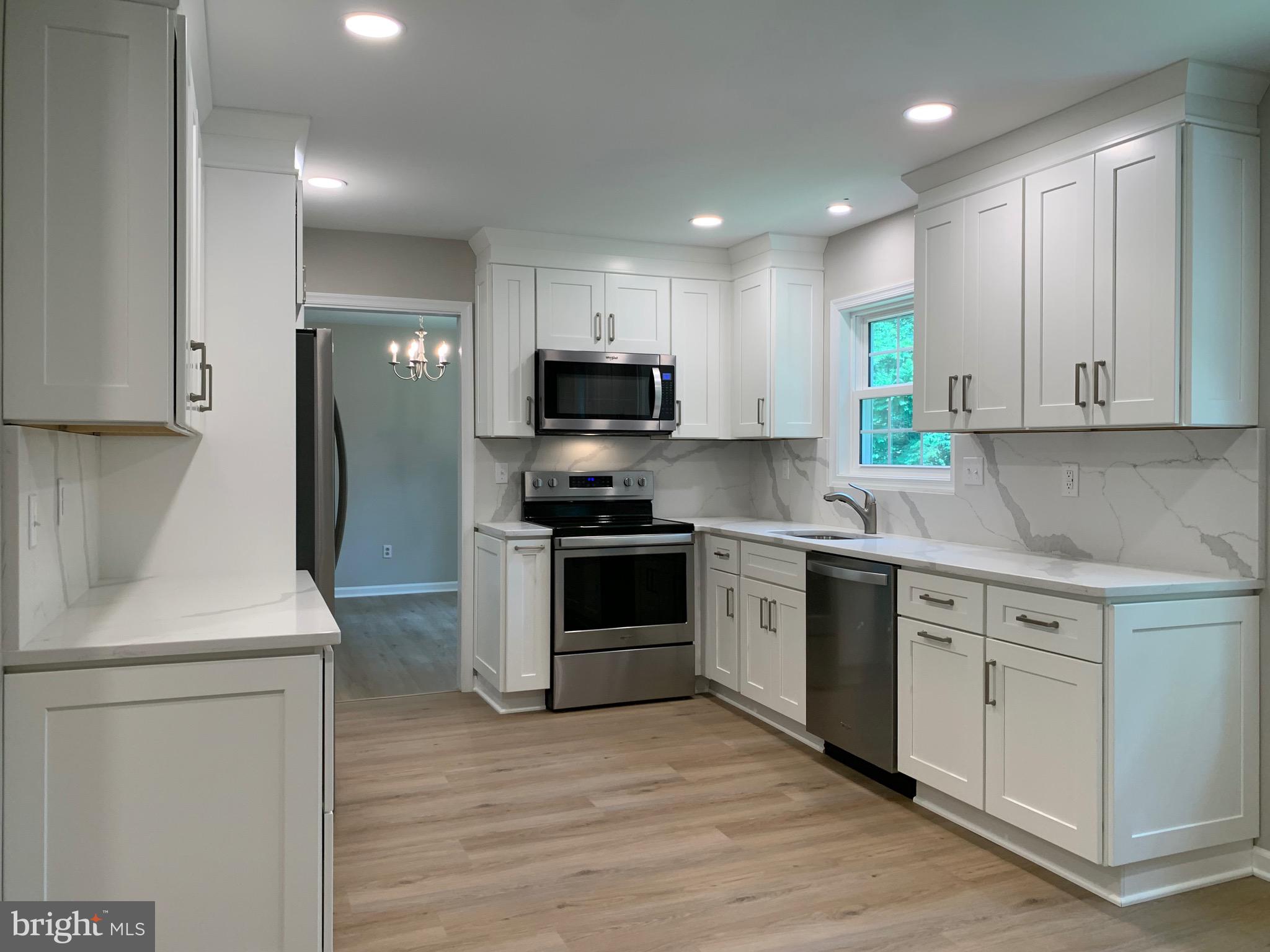 MERLIN HILLS - Residential