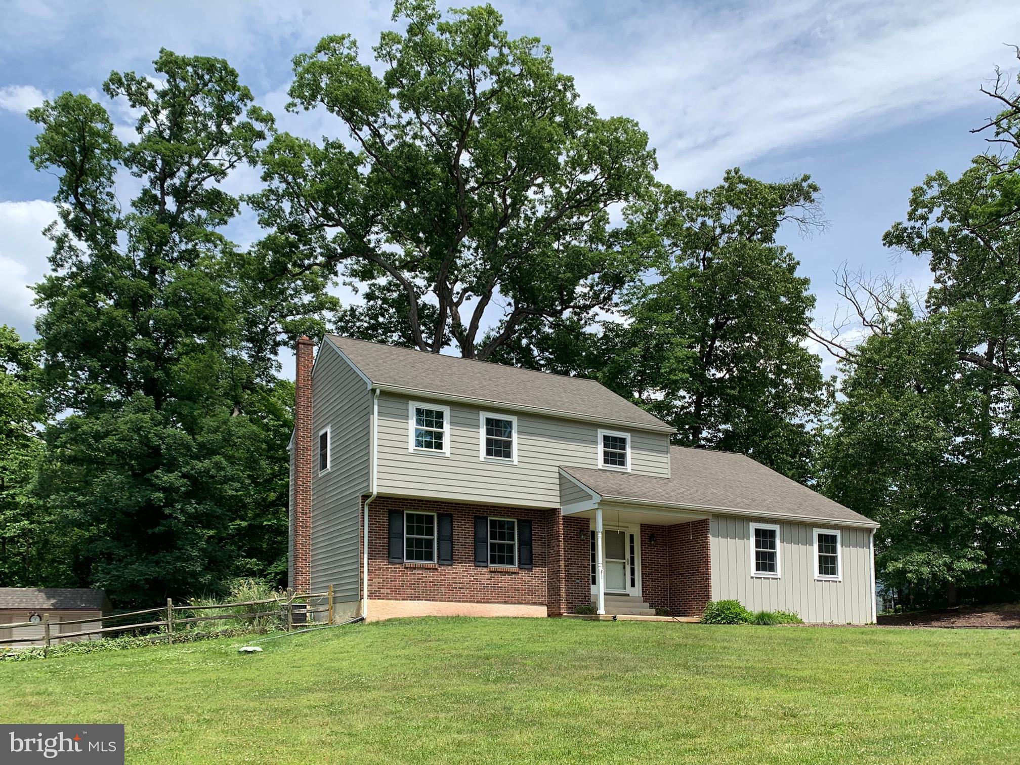 MERLIN HILLS - Residential