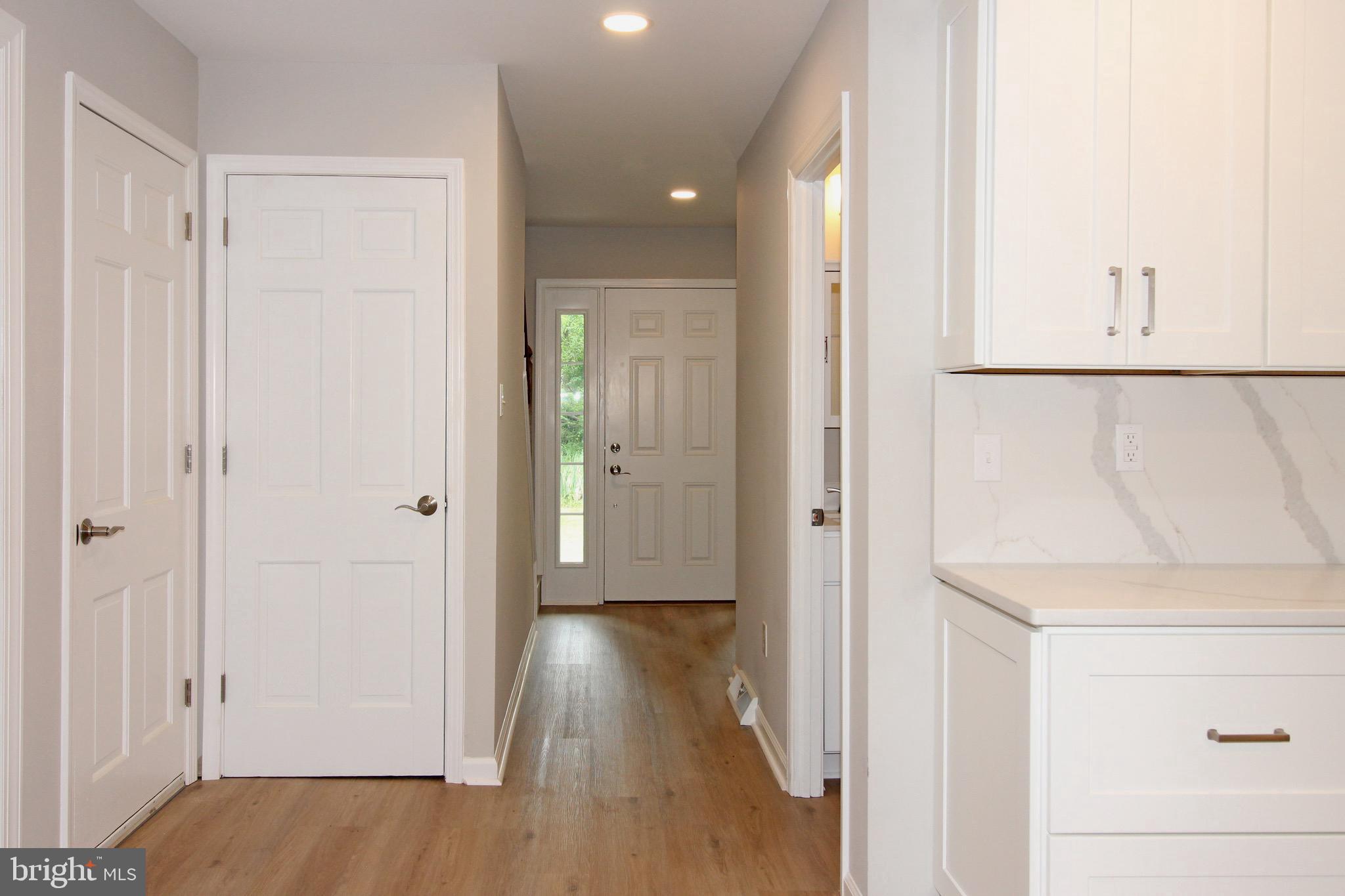 MERLIN HILLS - Residential