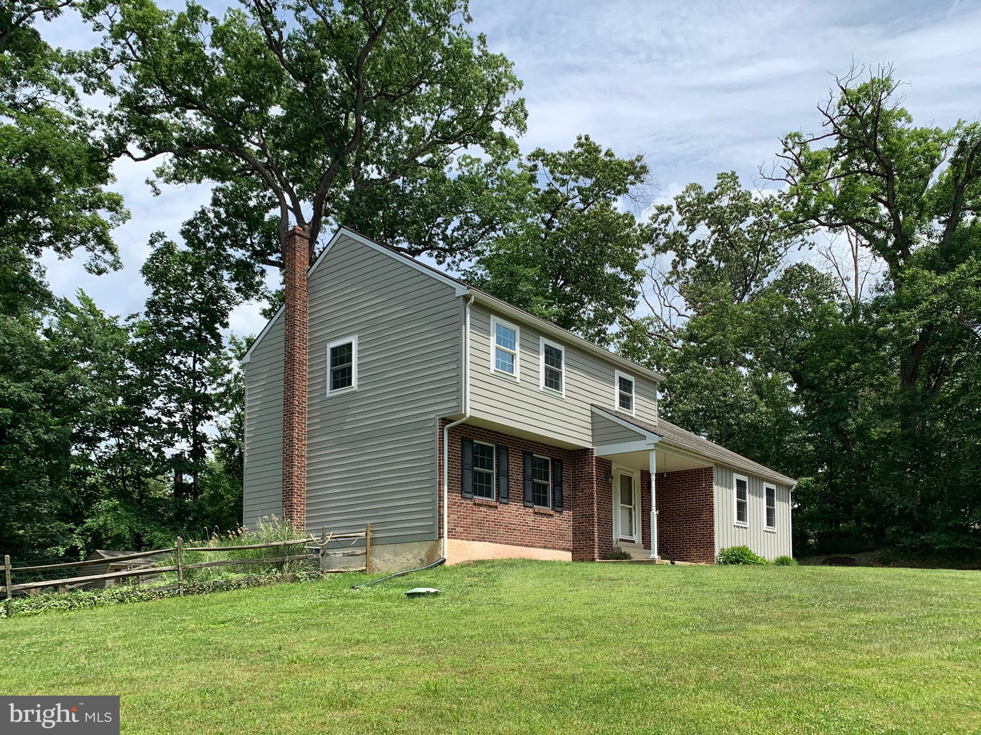 MERLIN HILLS - Residential