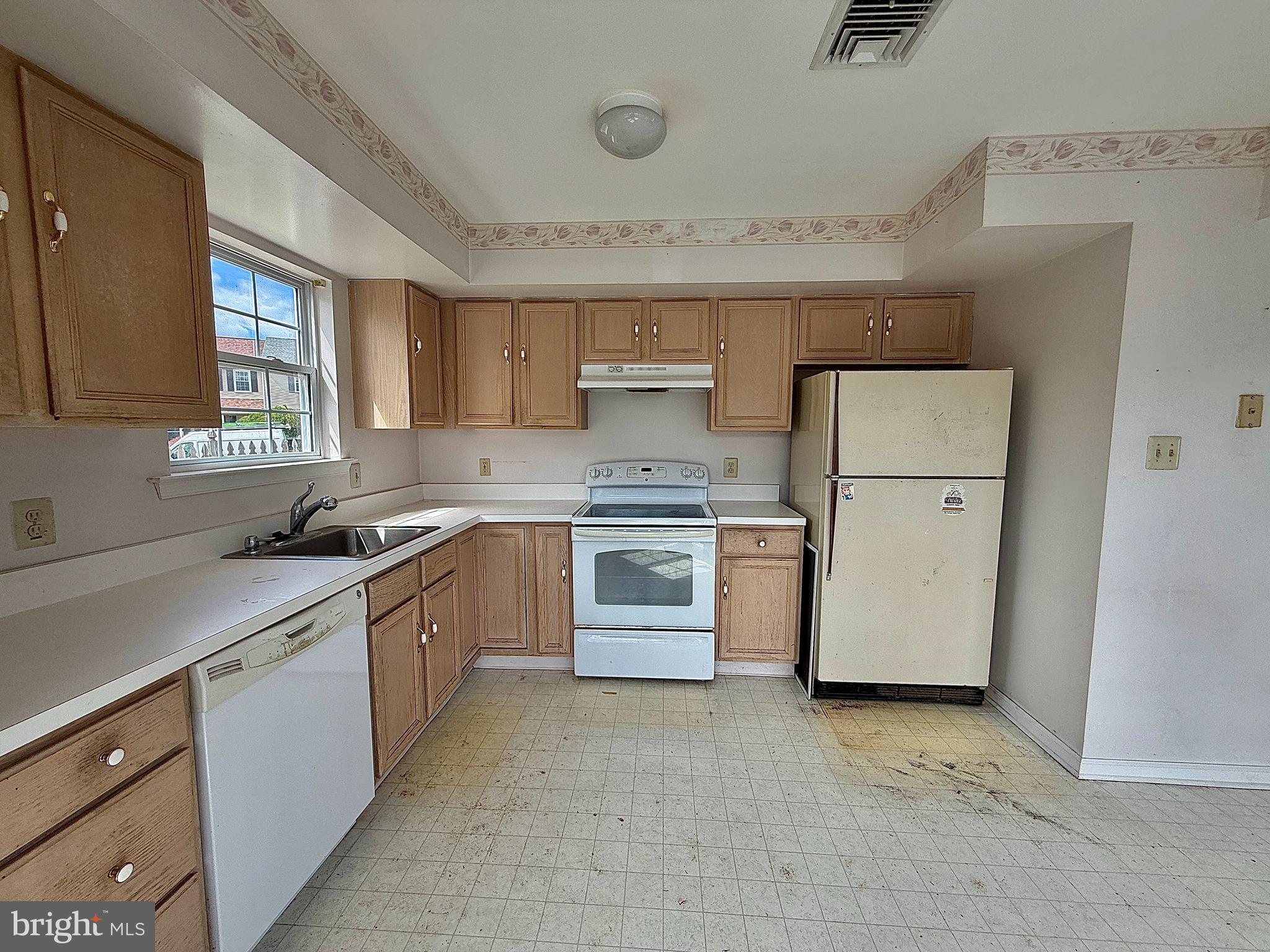WALNUT BANK FARMS - Residential