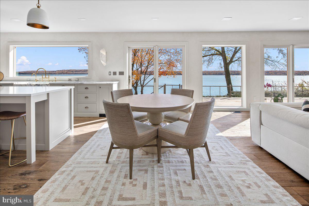 BELLE RIVE - Residential