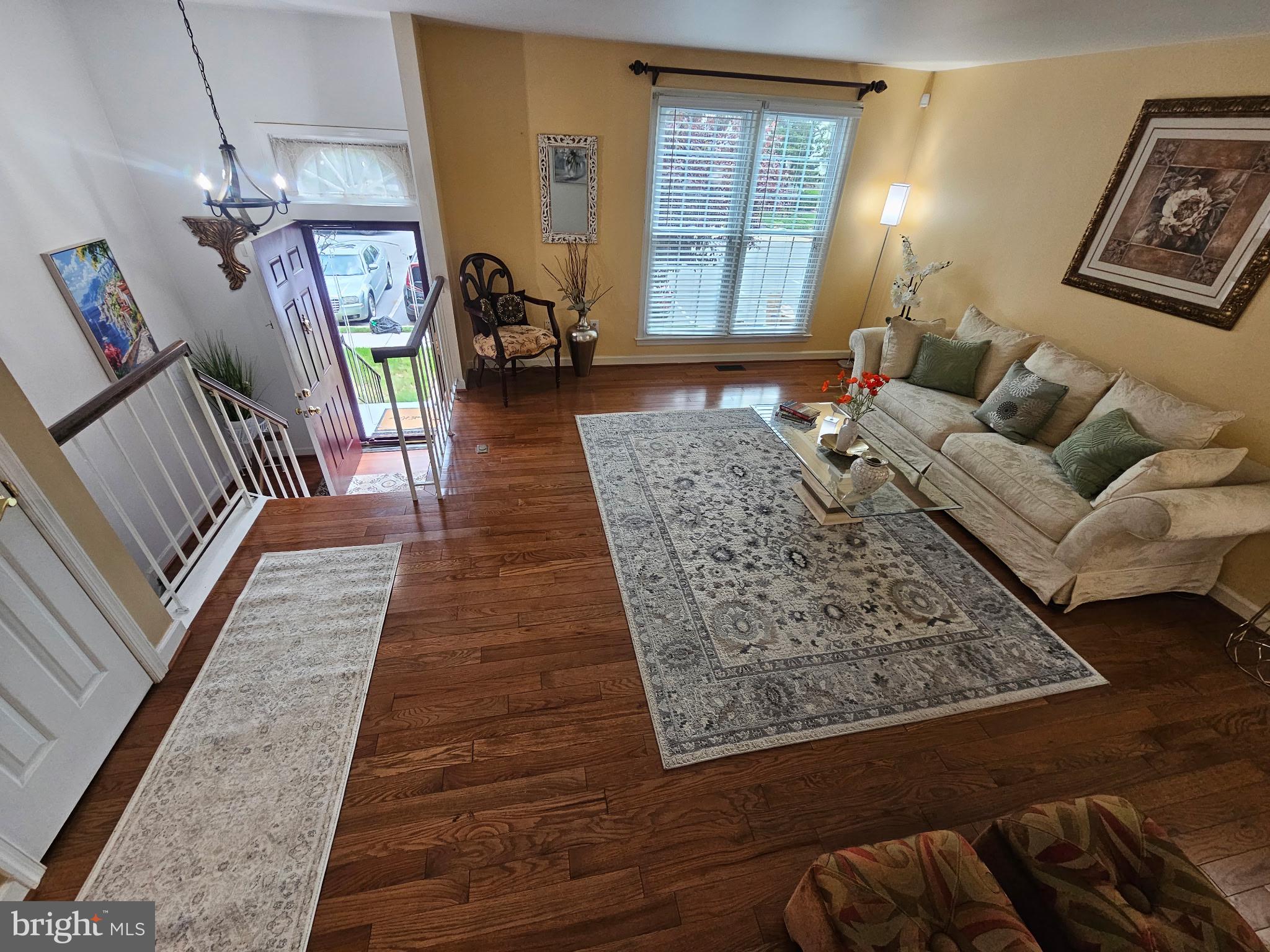 LAUREL LAKES - Residential