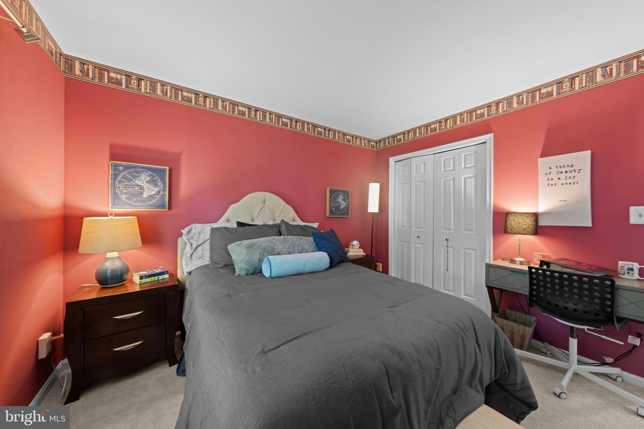 HIGHLAND HALL - Residential