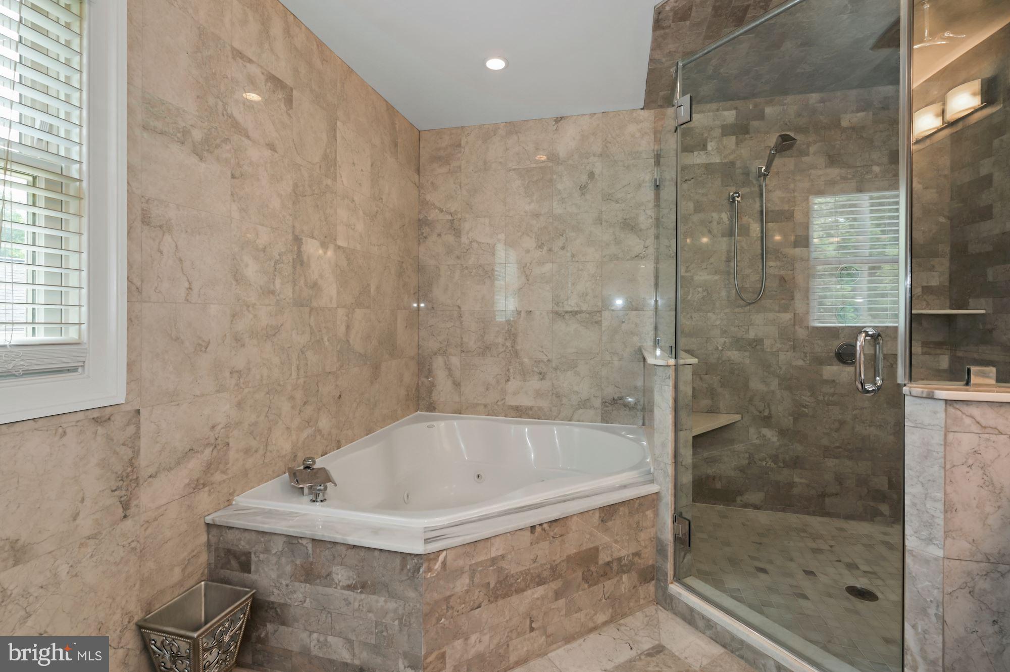 BRADLEY WOODS - Residential Lease