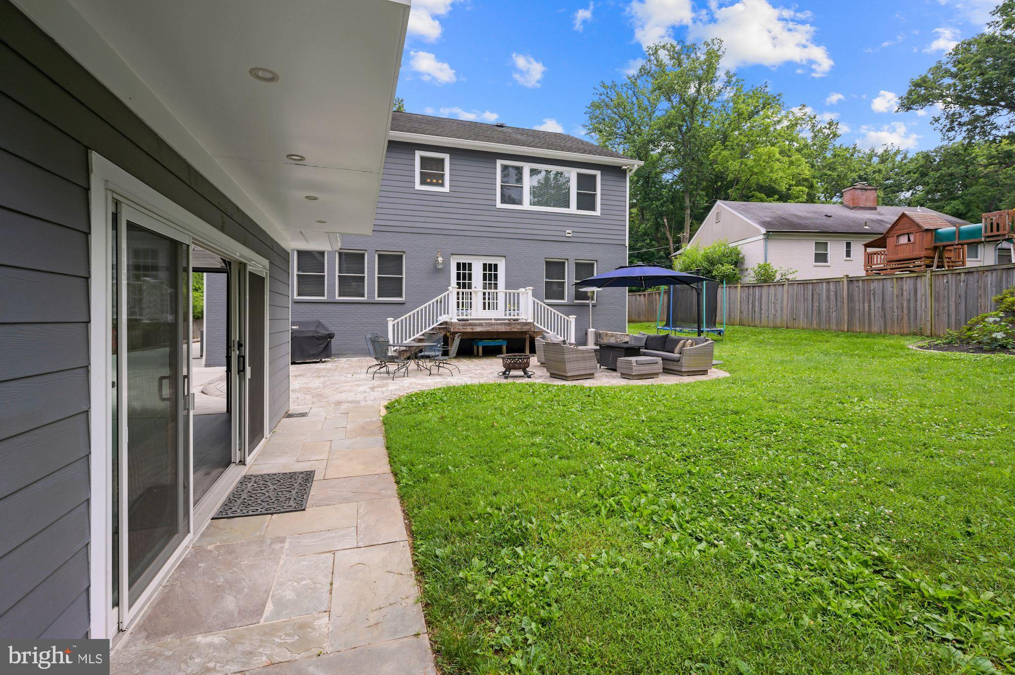 BRADLEY WOODS - Residential Lease